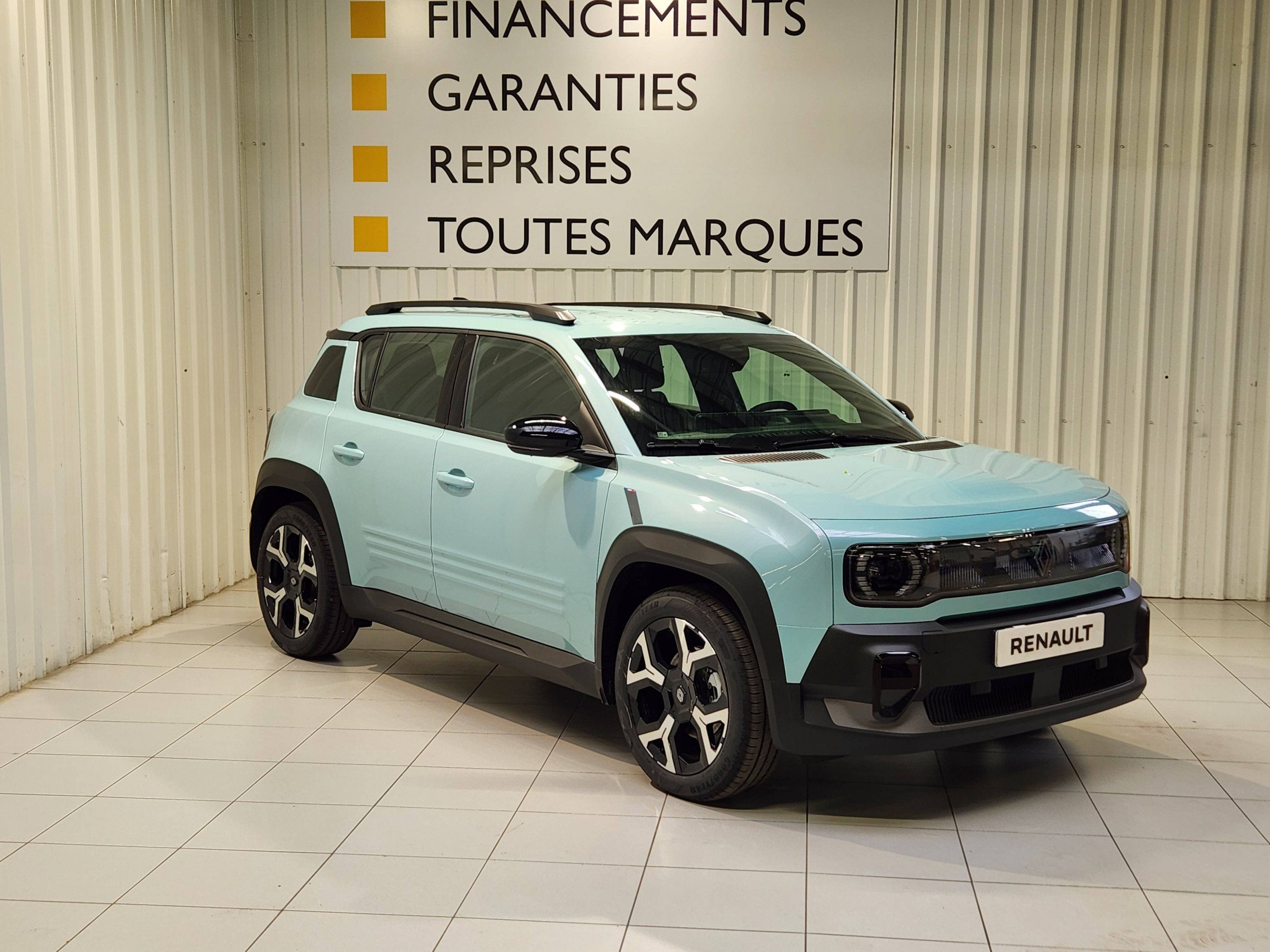 Vente en ligne Renault R4 E-Tech  150 ch autonomie confort au prix de 34 890 €