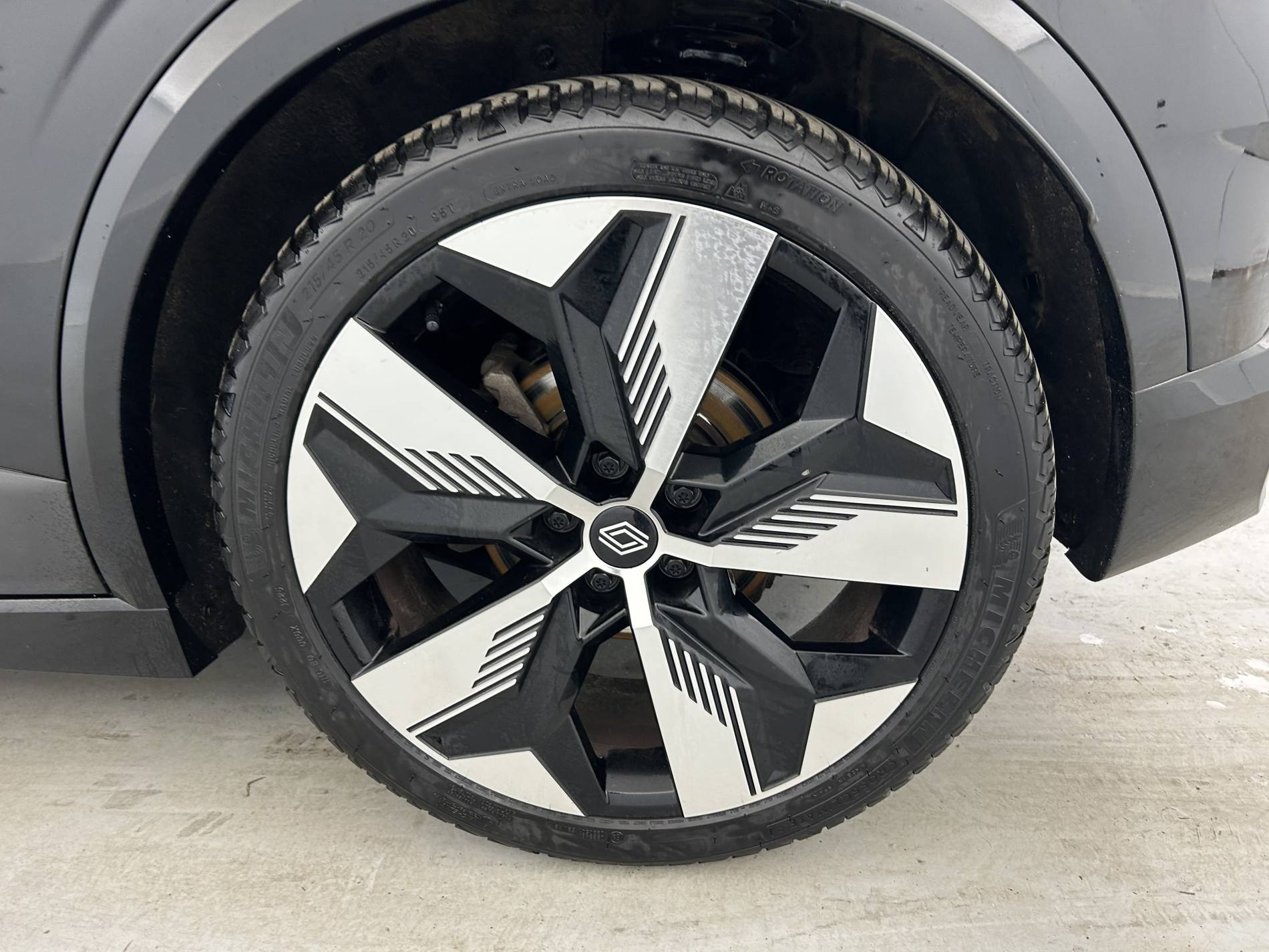 Vente en ligne Renault Megane E-Tech  EV60 220 ch super charge au prix de 21 990 €