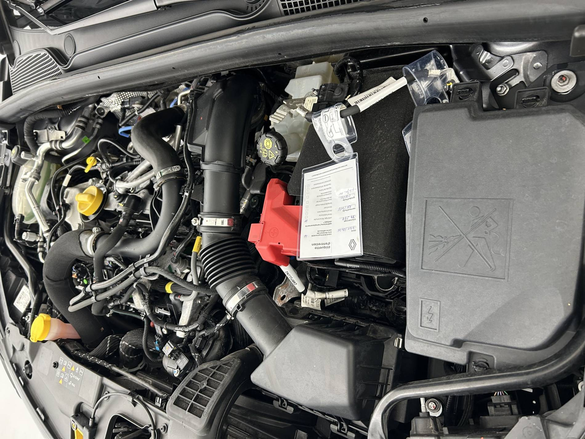 Vente en ligne Renault Clio 5 Clio TCe 100 GPL au prix de 13 990 €