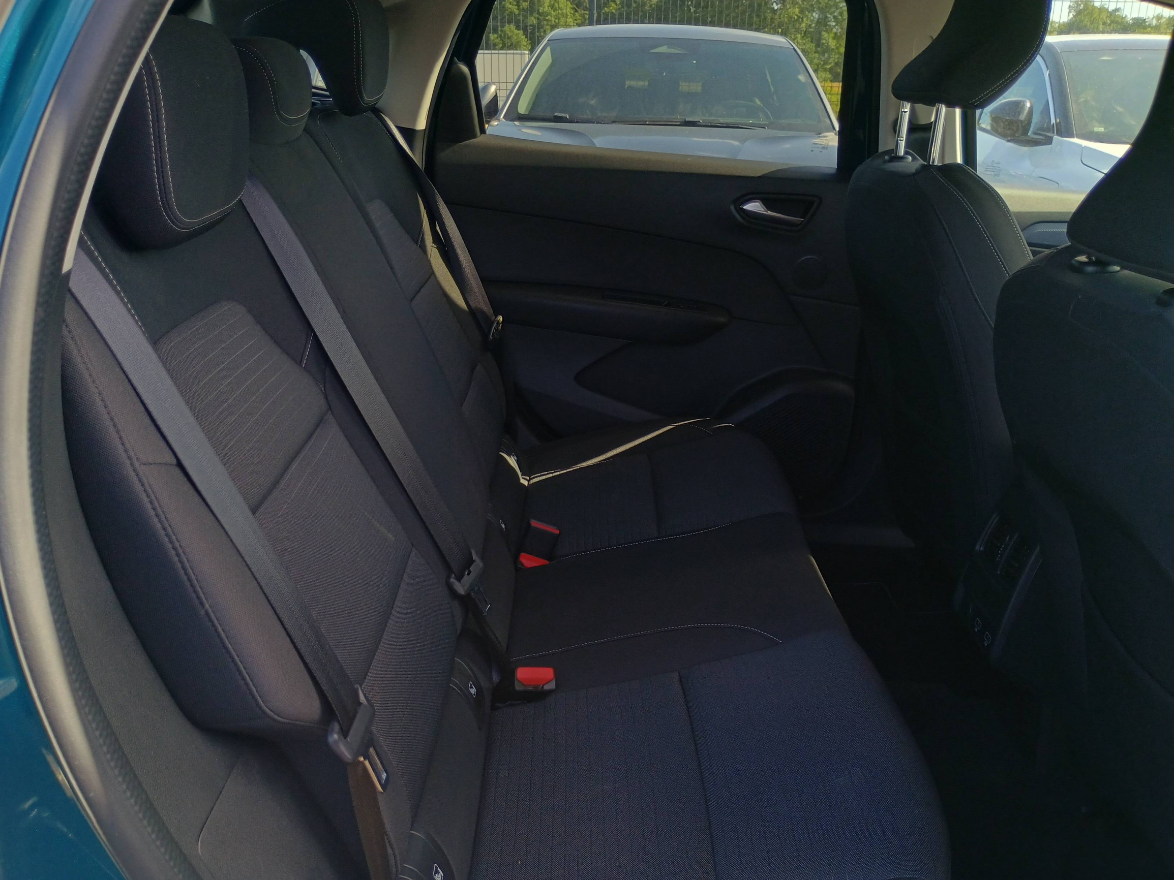Vente en ligne Renault Arkana  E-Tech hybride 145 - 22 au prix de 21 991 €