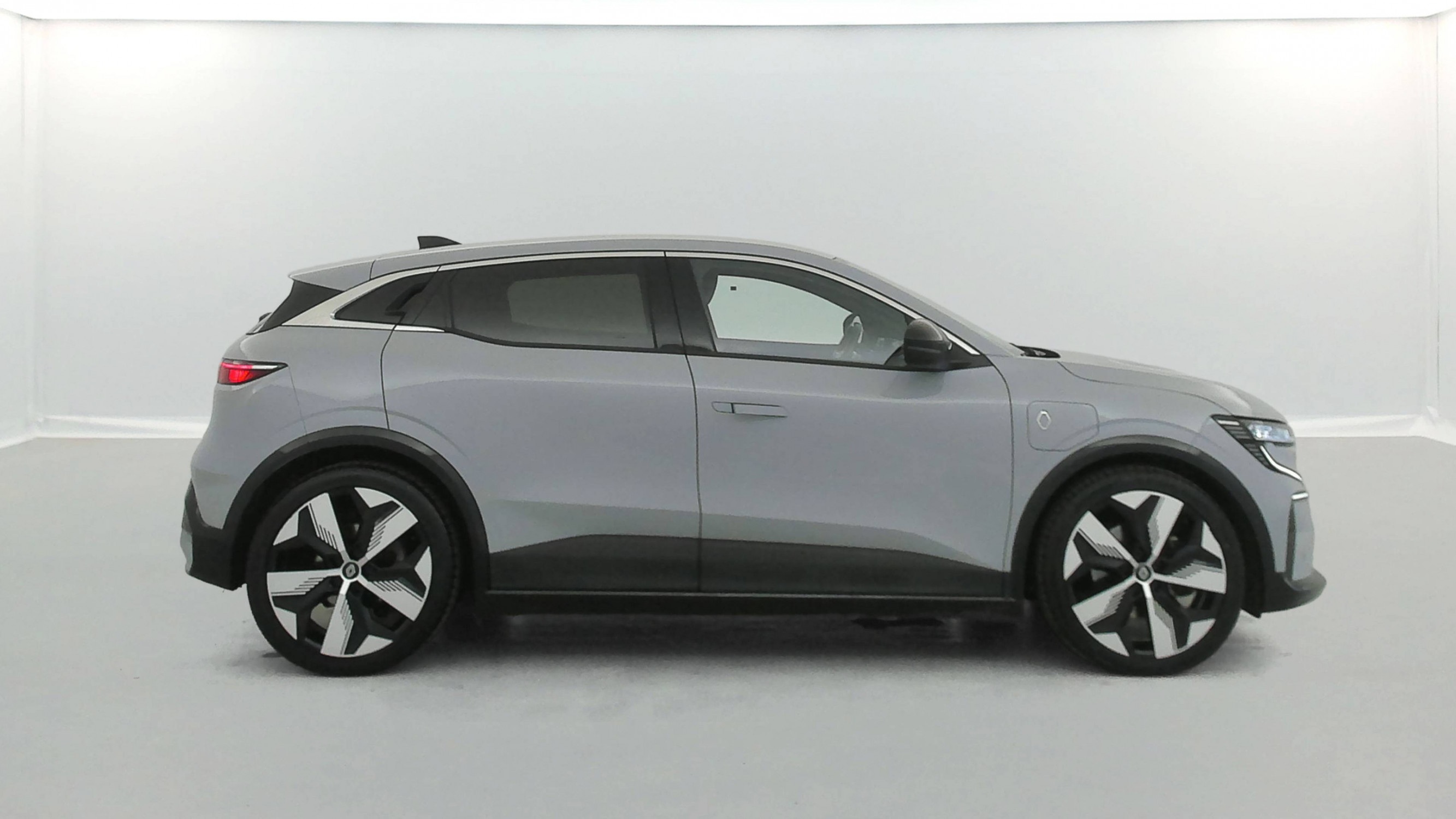 Vente en ligne Renault Megane E-Tech  EV60 220 ch optimum charge au prix de 20 900 €