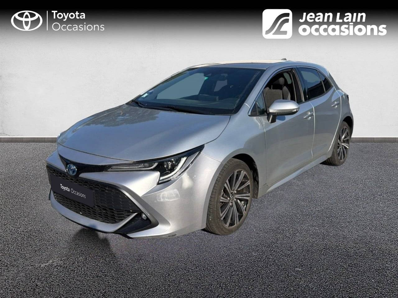 Vente en ligne TOYOTA COROLLA HYBRIDE MY22 Corolla Hybride 122h Design de 2023 au prix de 22 990 €