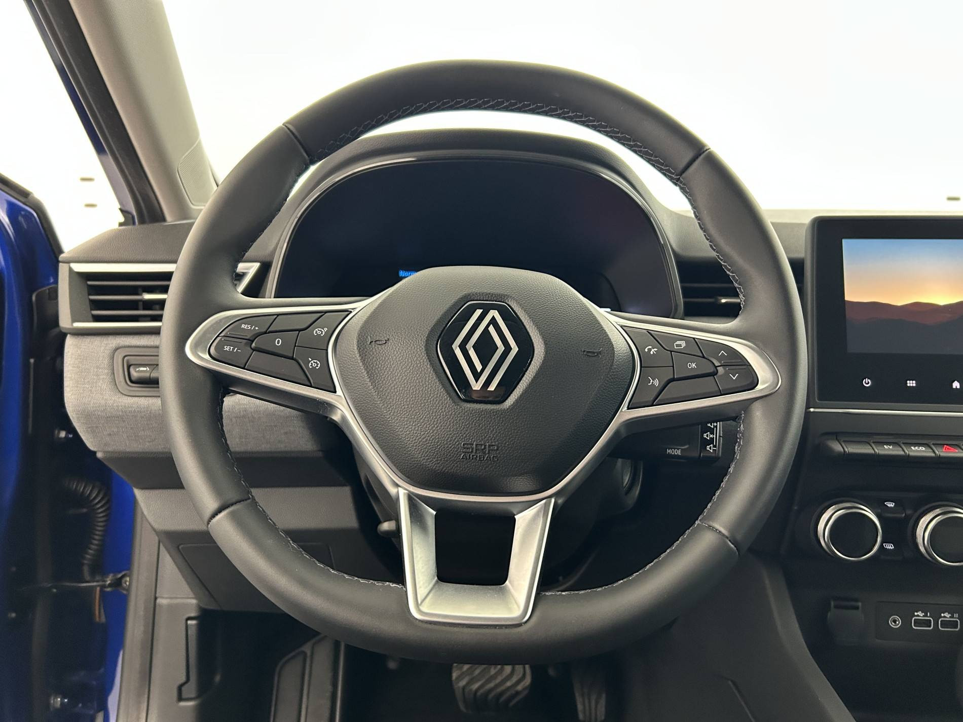 Vente en ligne Renault Clio 5 Clio E-Tech full hybrid 145 au prix de 19 800 €