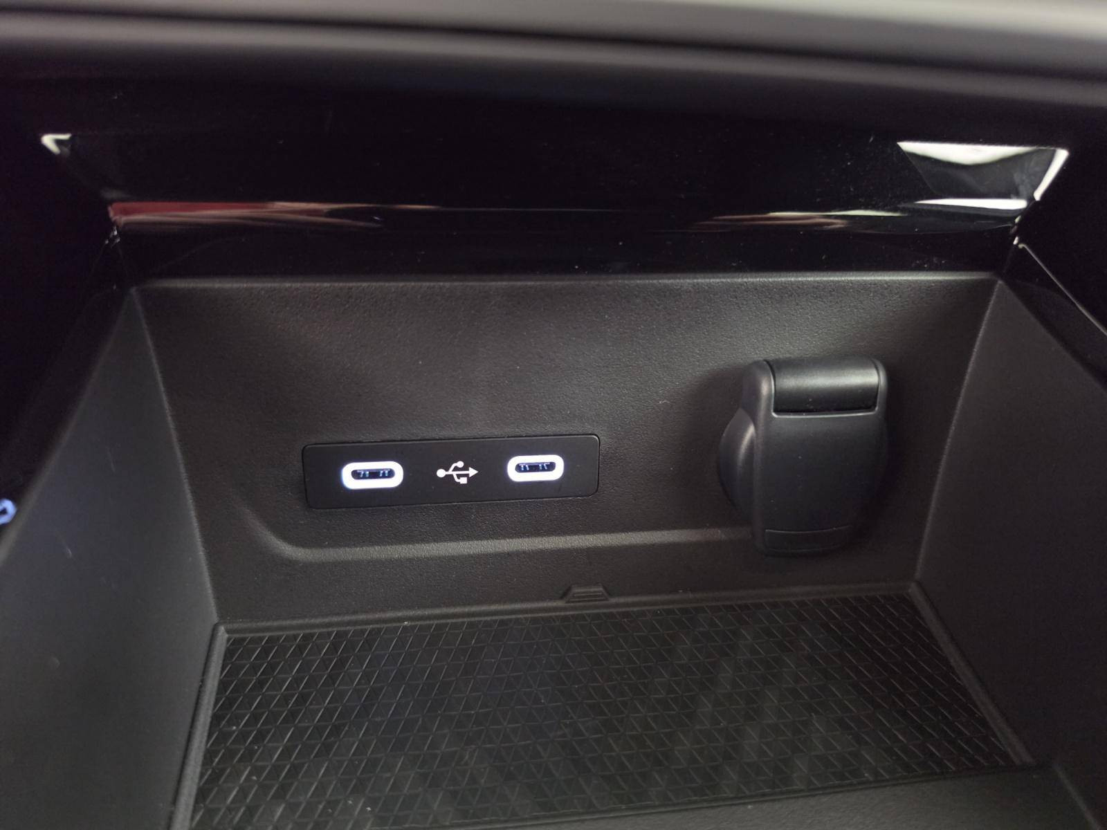 Vente en ligne Renault Austral  full hybrid E-Tech 200 ch au prix de 39 490 €