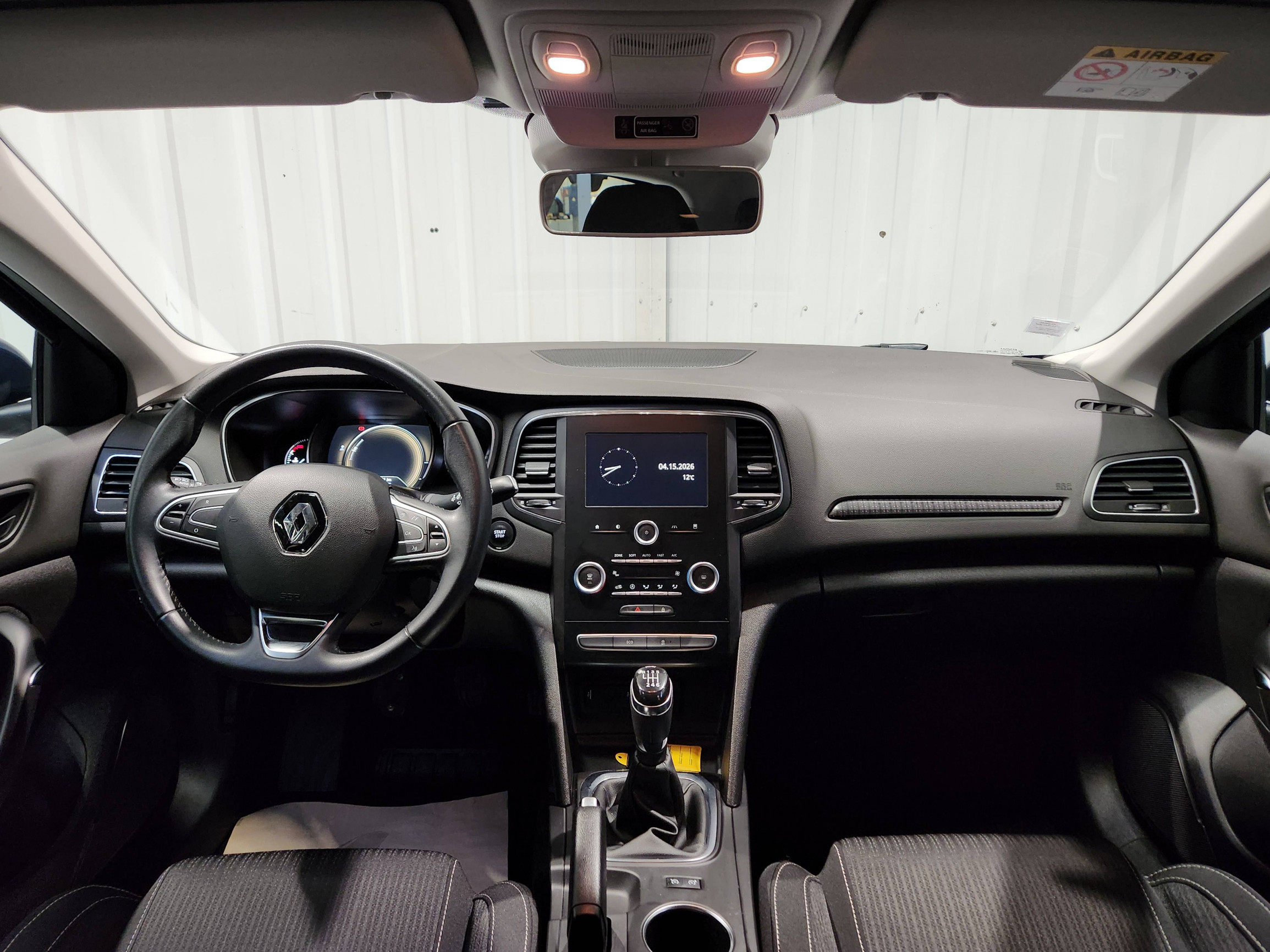 Vente en ligne Renault Megane 4 Mégane IV Berline dCi 90 Energy au prix de 13 890 €