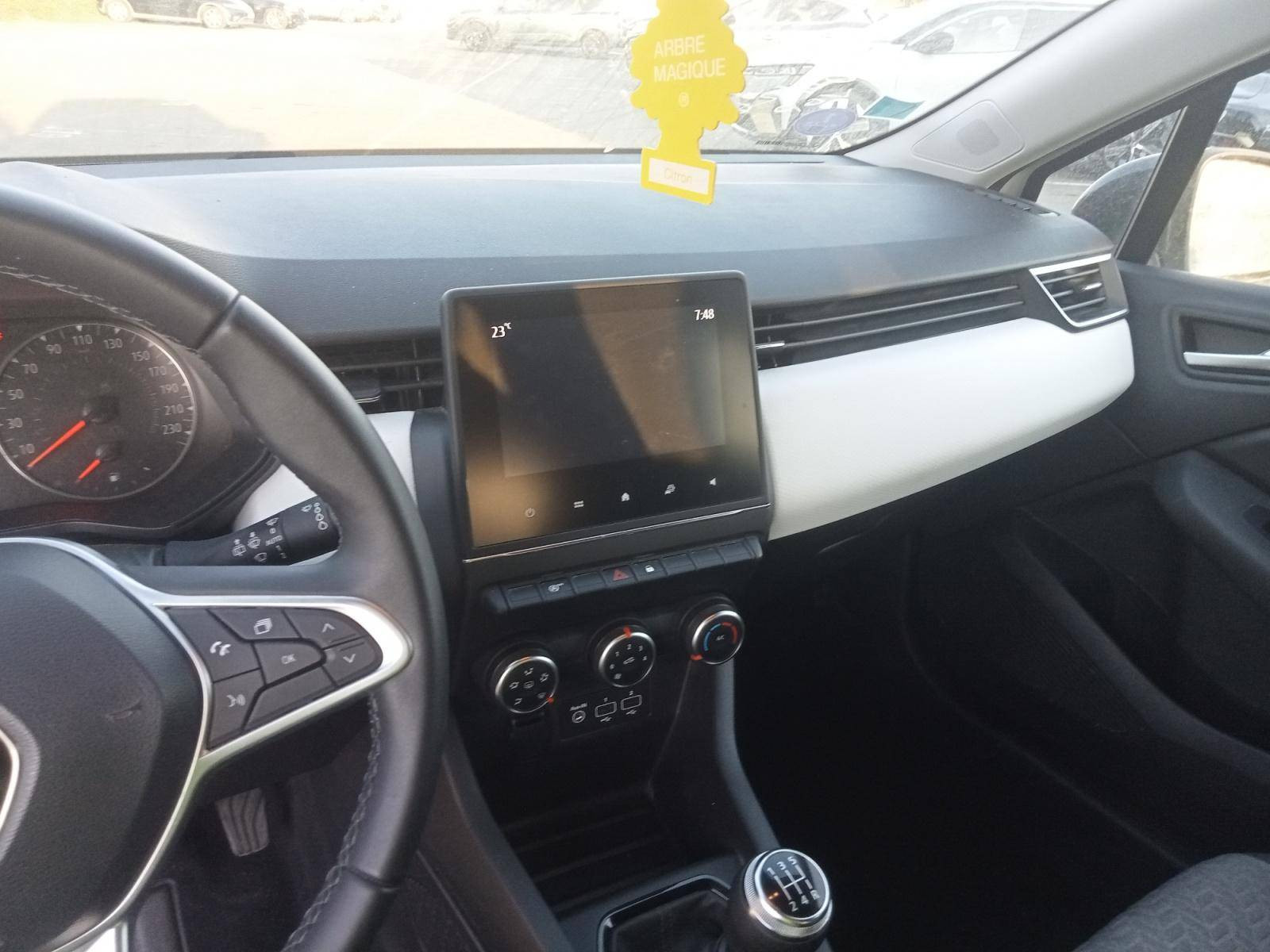 Vente en ligne Renault Clio 5 Clio SCe 65 au prix de 12 990 €
