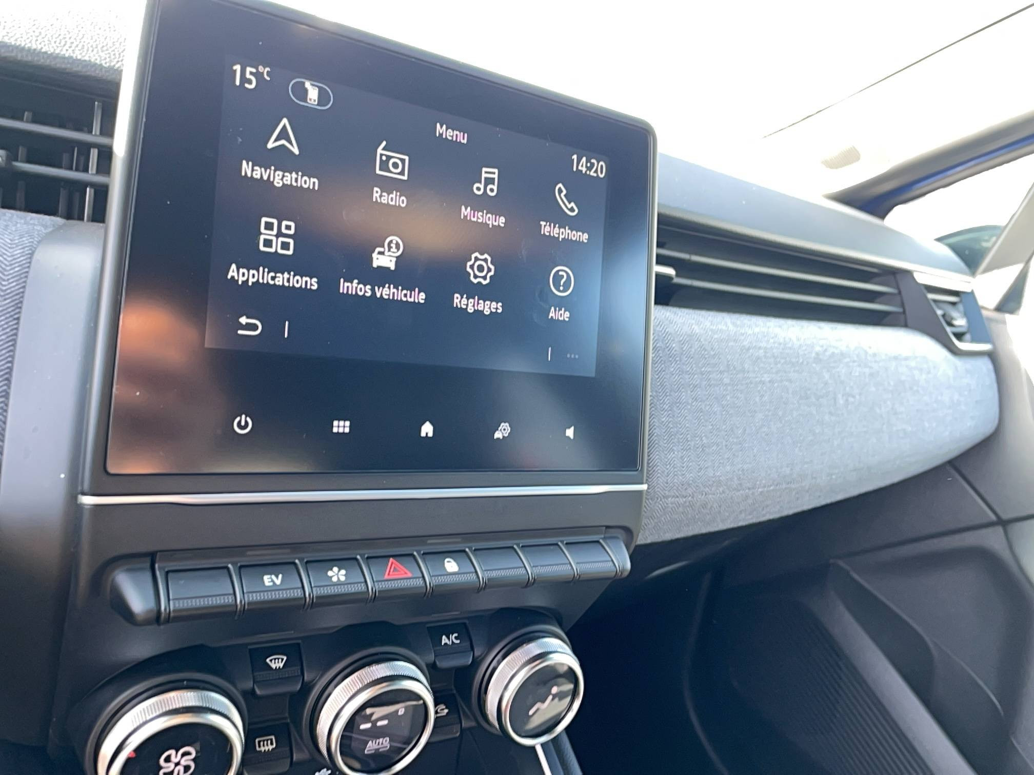 Vente en ligne Renault Clio 5 Clio E-Tech full hybrid 145 ch GSR2 au prix de 22 990 €