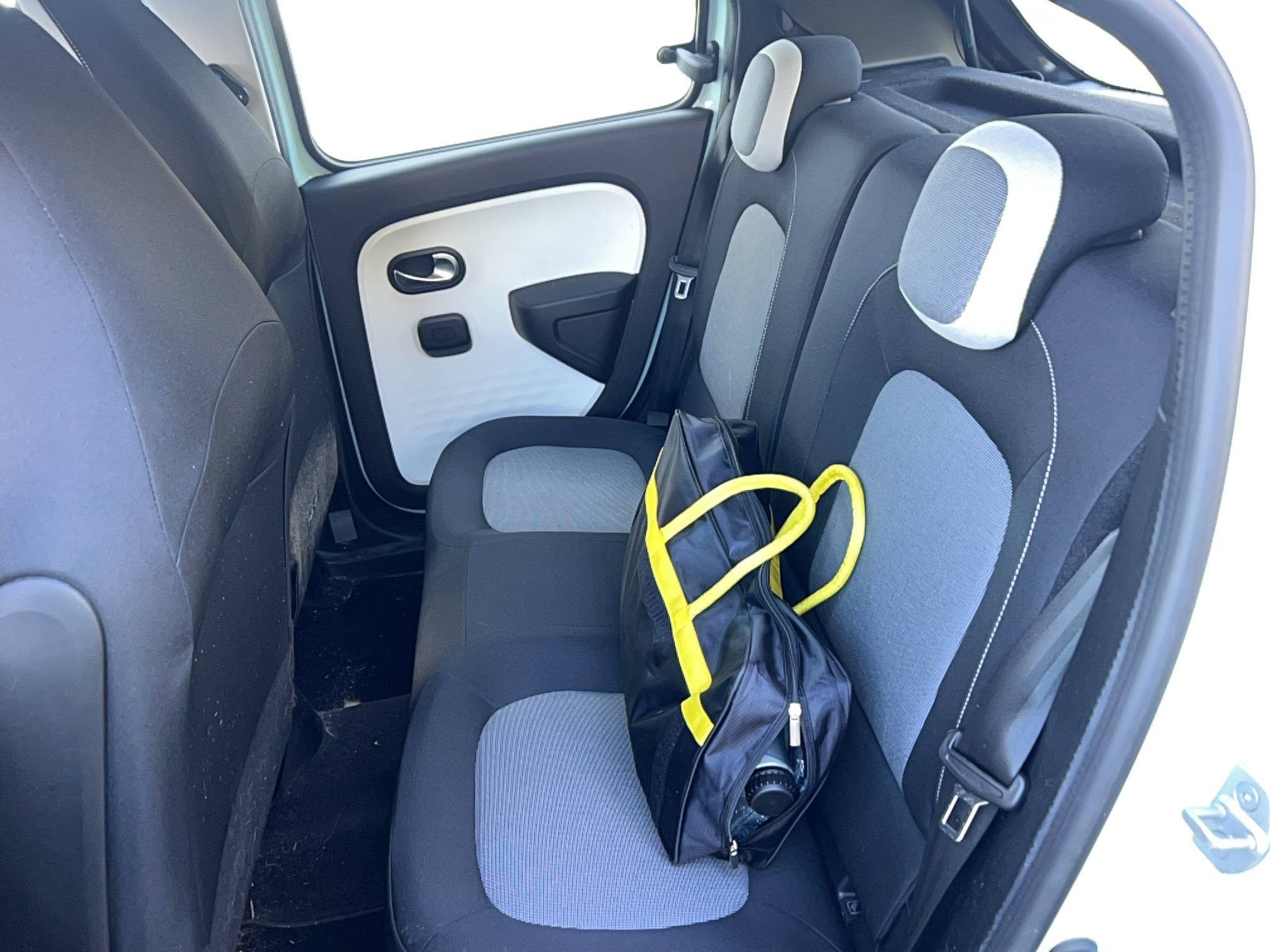 Vente en ligne Renault Twingo 3  SCe 65 au prix de 14 590 €