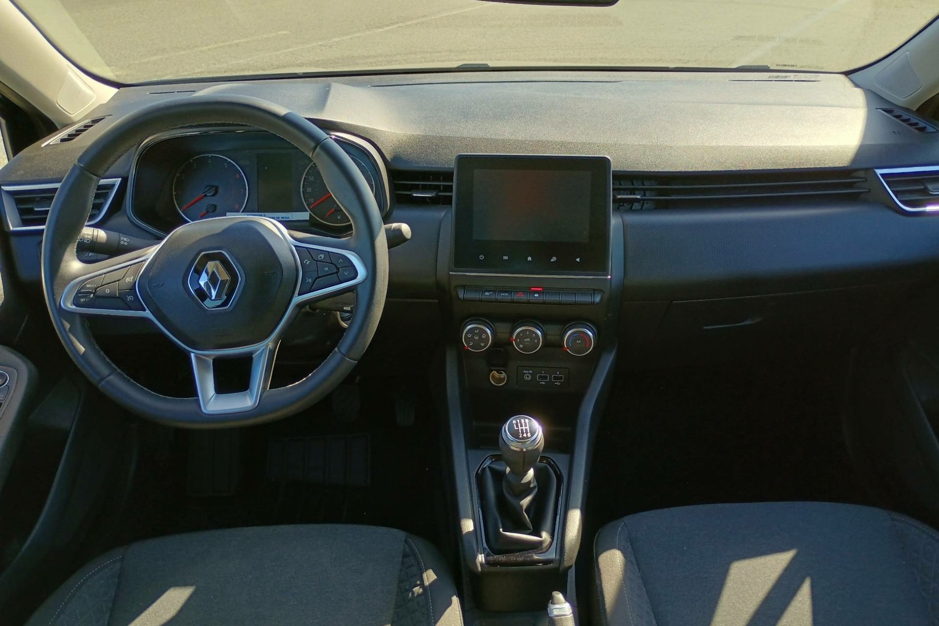 Vente en ligne Renault Clio 5 Clio TCe 90 au prix de 14 990 €