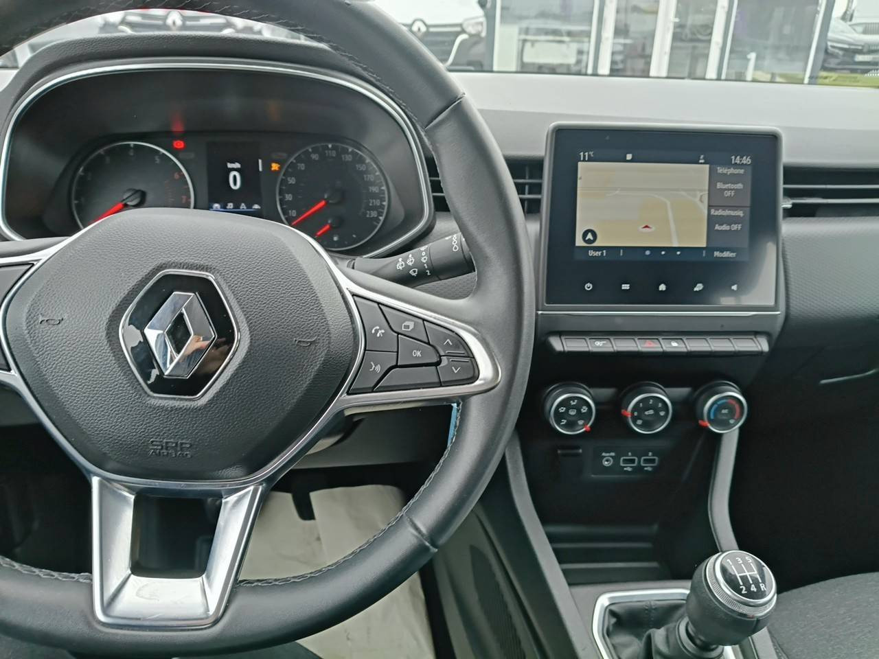 Vente en ligne Renault Clio 5 Clio SCe 75 au prix de 10 990 €