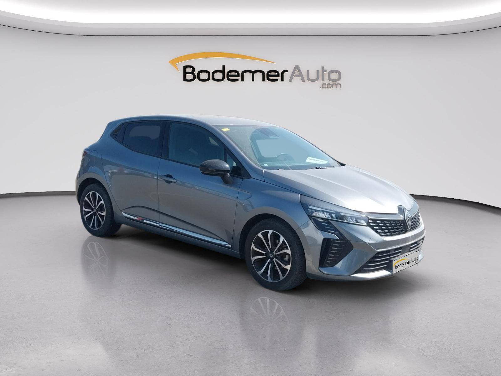 Vente en ligne Renault Clio 5 Clio TCe 90 ch GSR2 au prix de 17 290 €