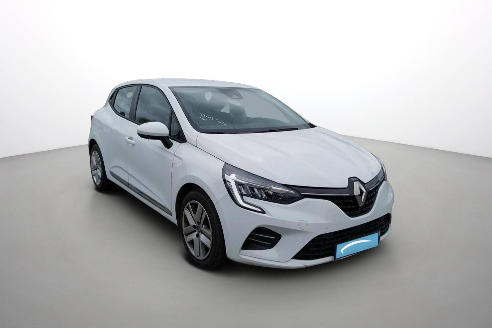 Vente en ligne Renault Clio 5 Clio SCe 65 - 21N au prix de 12 390 €