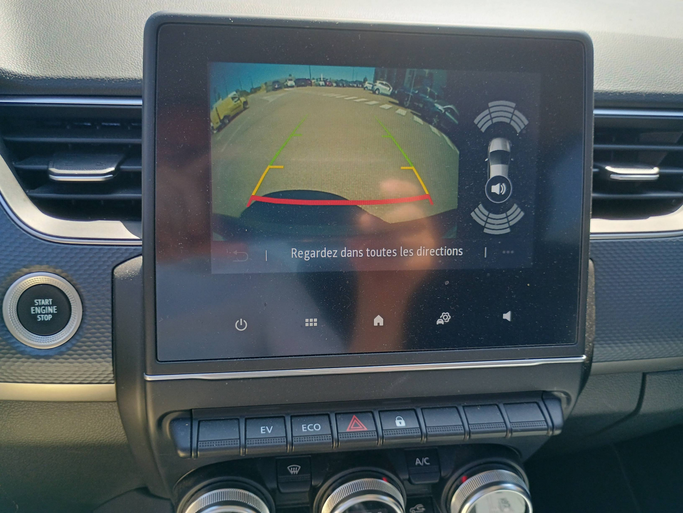 Vente en ligne Renault Arkana  E-Tech hybride 145 - 22 au prix de 21 991 €