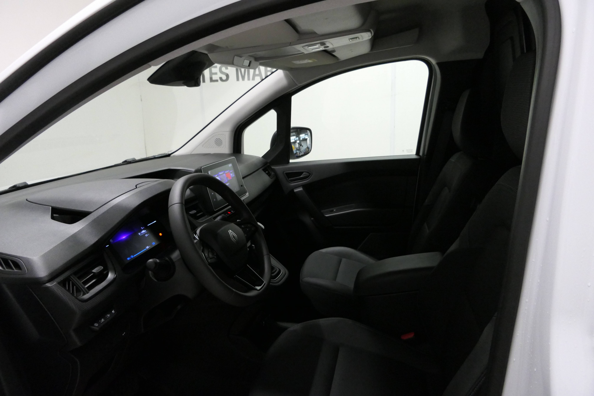 Vente en ligne Renault Kangoo Van E-Tech  FG TOLE L2 AC11 GSR2 au prix de 29 490 €