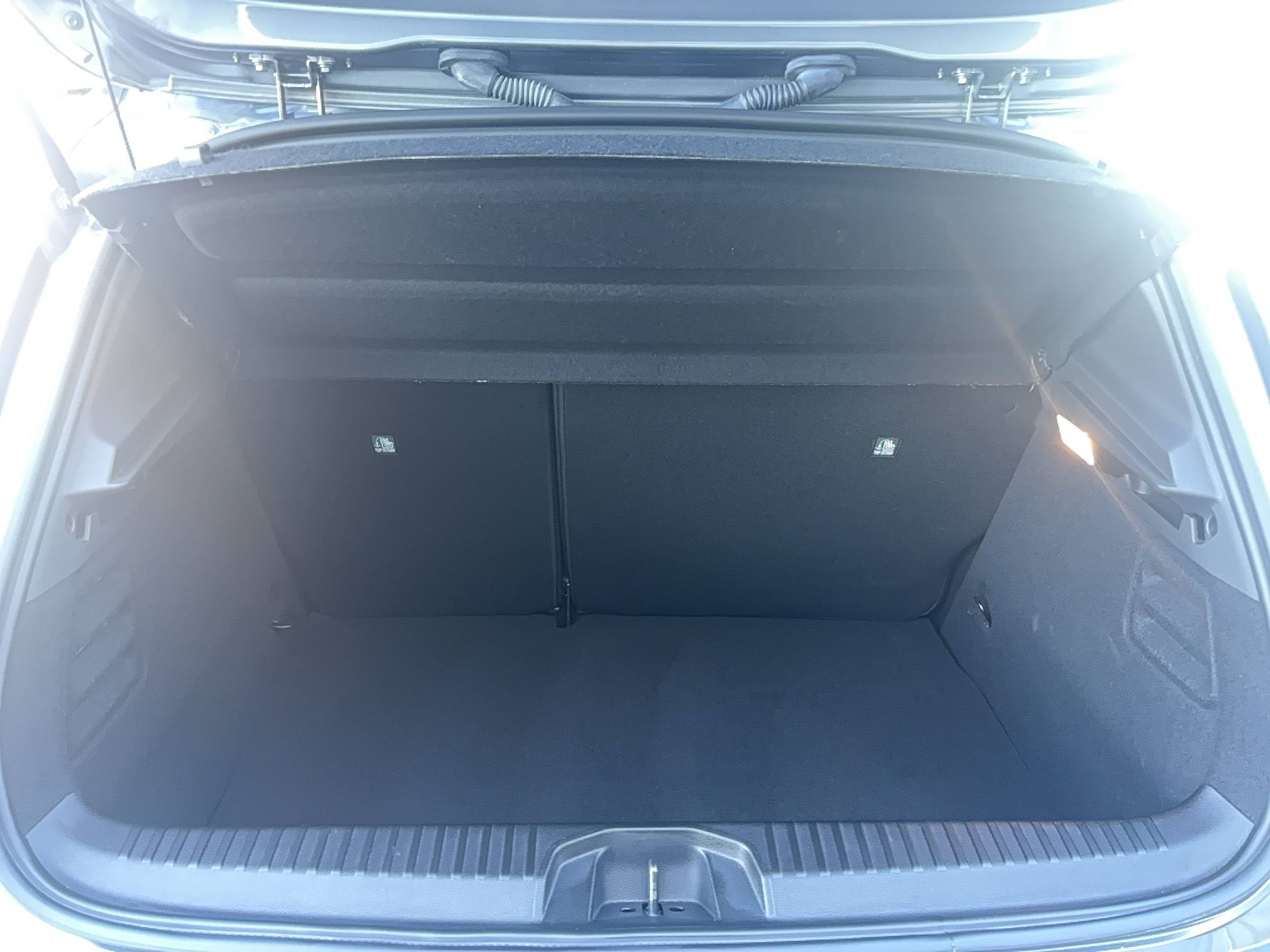 Vente en ligne Renault Clio 5 Clio E-Tech full hybrid 145 au prix de 19 490 €