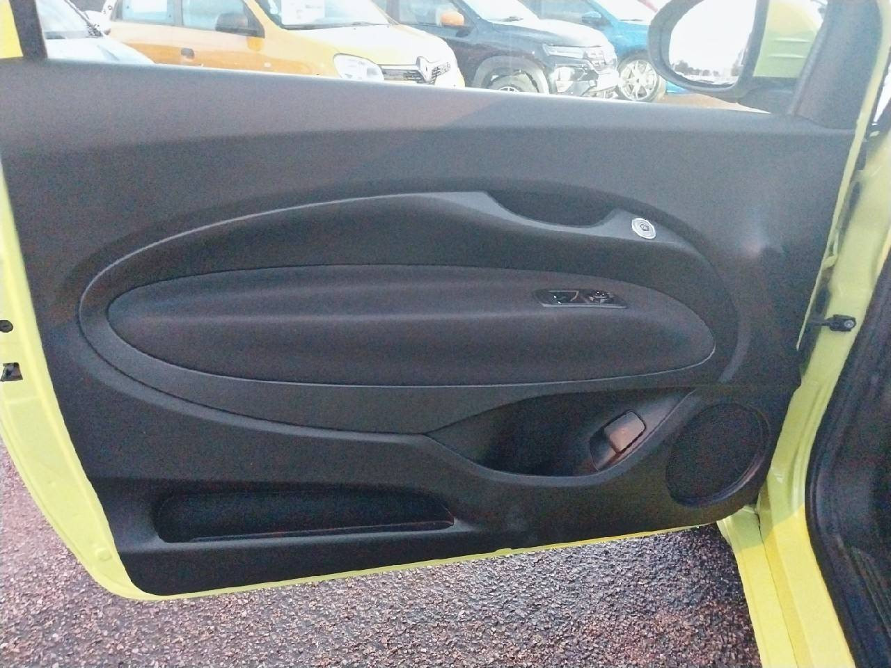 Vente en ligne Fiat 500e 3+1 500 3+1 e 95 ch au prix de 16 590 €