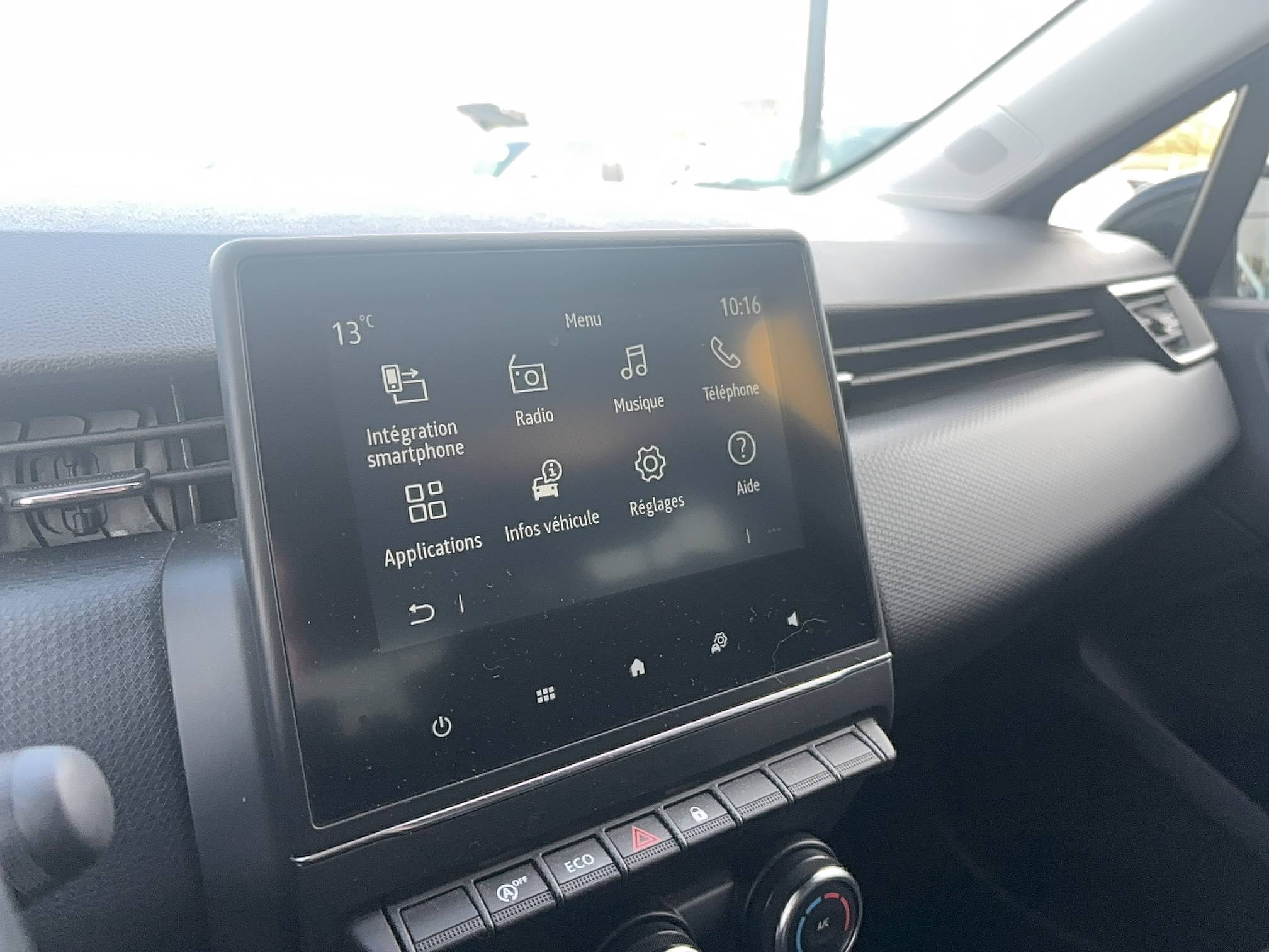 Vente en ligne Renault Clio 5 Clio TCe 90 au prix de 13 690 €