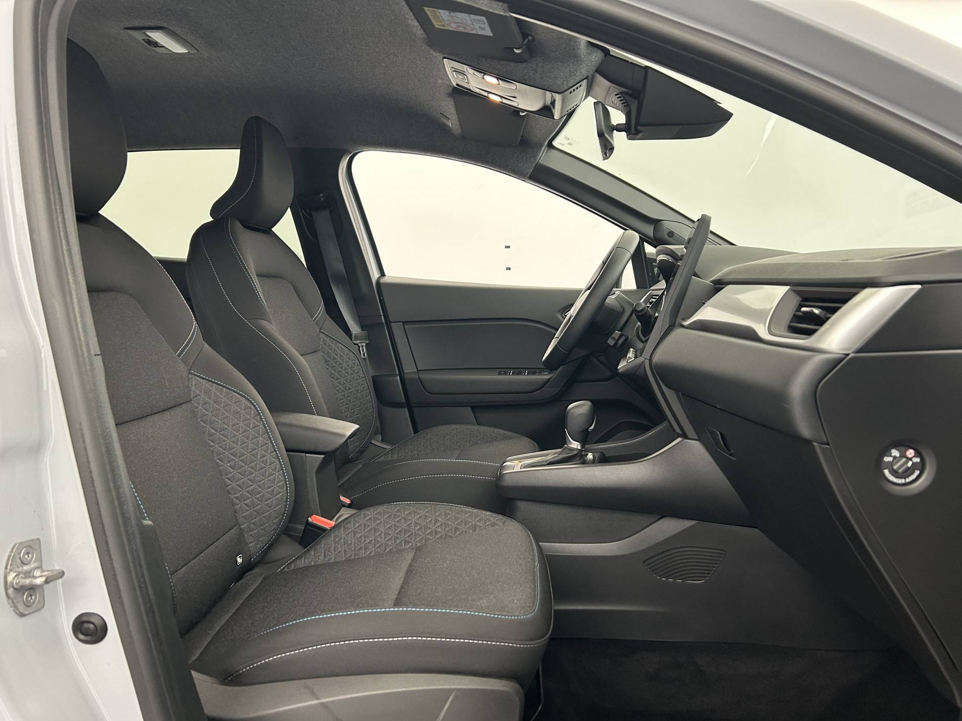 Vente en ligne Renault Symbioz  E-Tech full hybrid 145 au prix de 23 490 €
