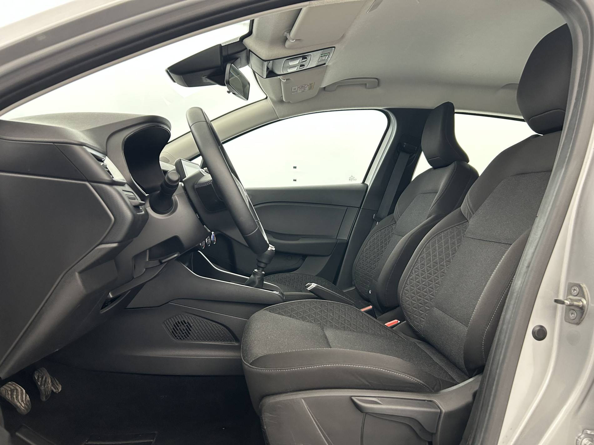 Vente en ligne Renault Clio 5 Clio TCe 90 au prix de 13 390 €