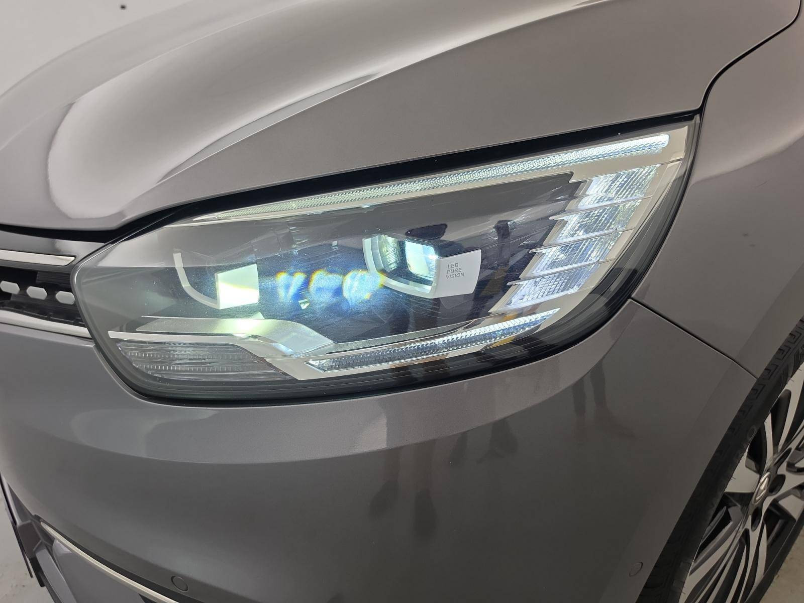 Vente en ligne Renault Scenic 4 Scenic dCi 160 Energy EDC au prix de 16 590 €