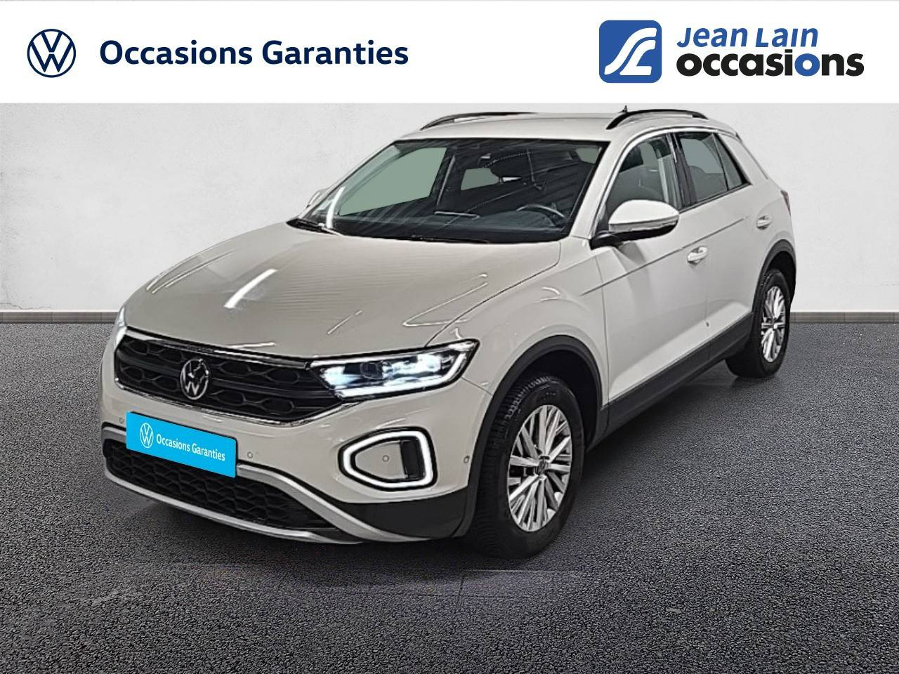 Vente en ligne VOLKSWAGEN T-ROC T-Roc 1.5 TSI EVO 150 Start/Stop DSG7 Life de 2023 au prix de 22 900 €