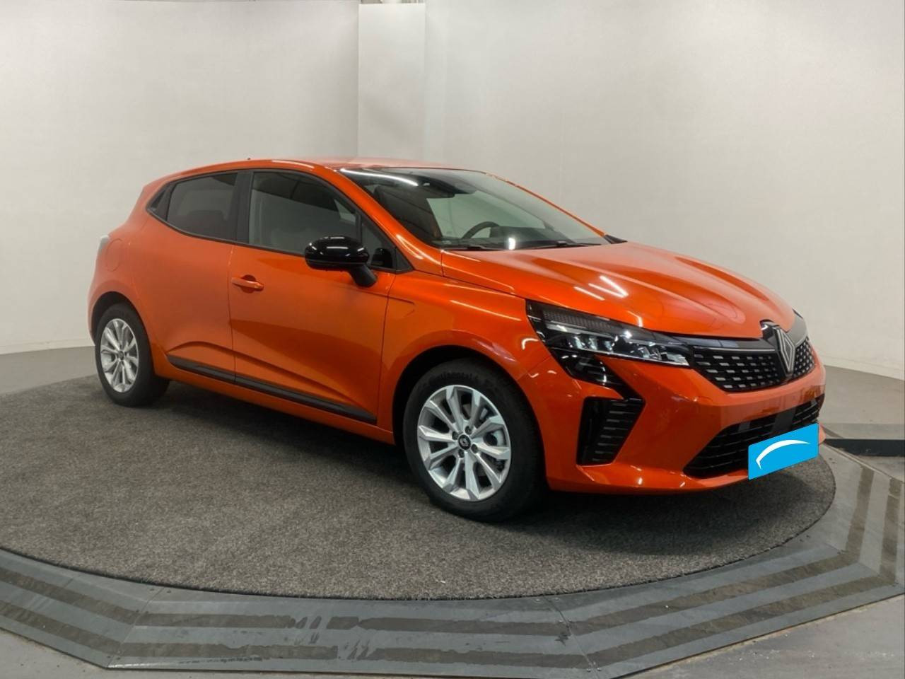 Vente en ligne Renault Clio 5 Clio Blue dCi 100 ch au prix de 18 790 €