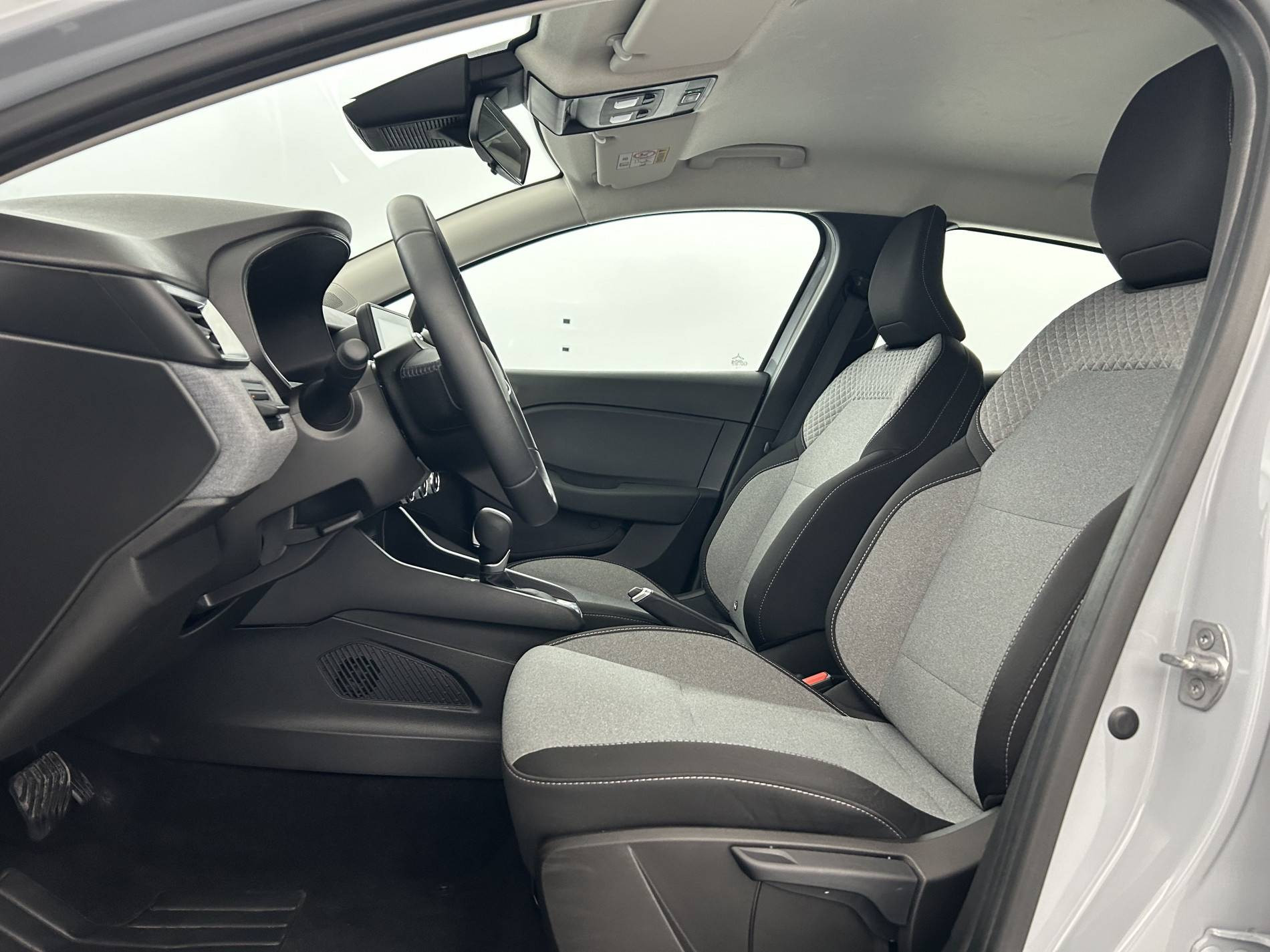 Vente en ligne Renault Clio 5 Clio E-Tech full hybrid 145 ch GSR2 au prix de 19 800 €