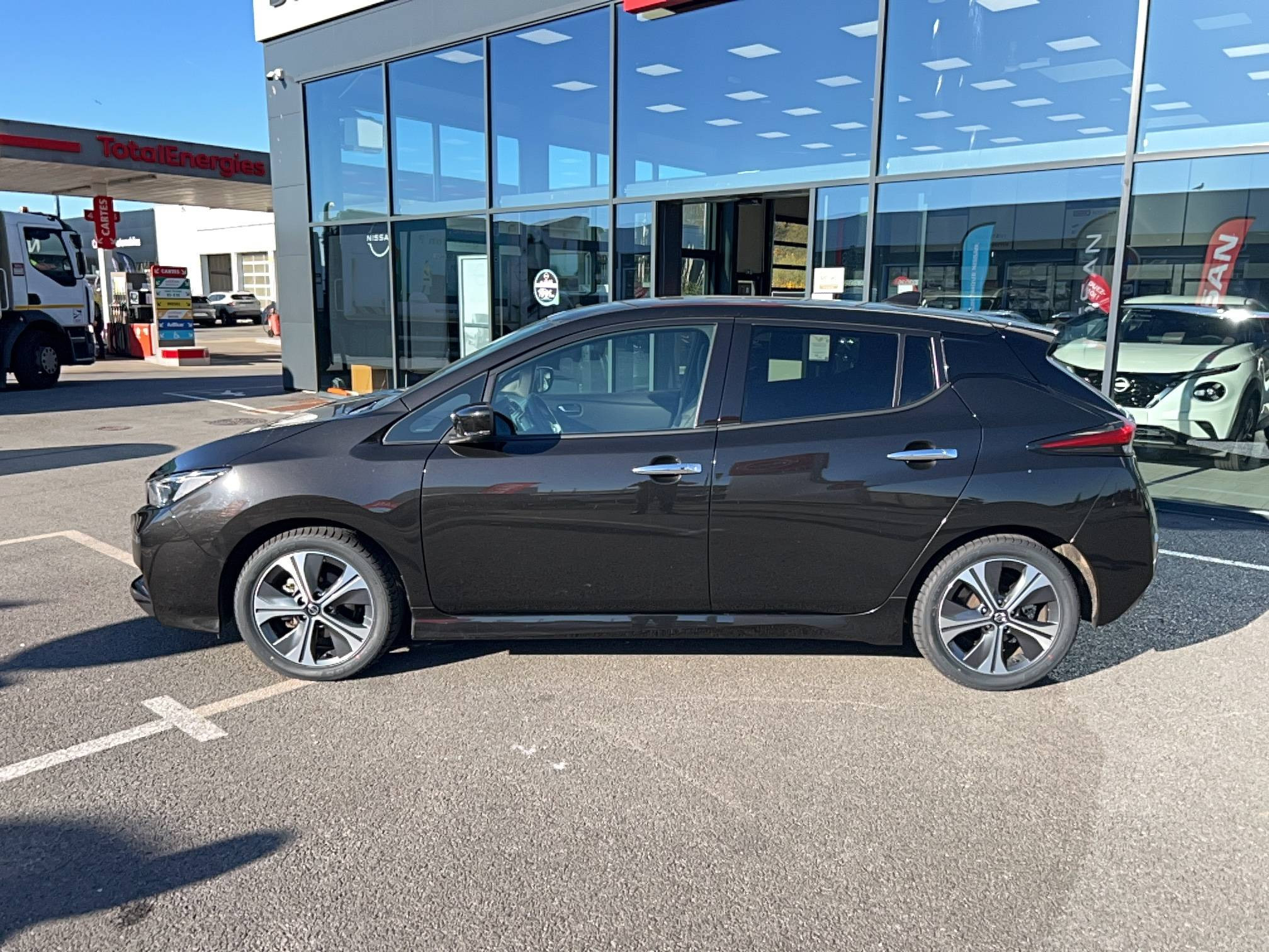 Vente en ligne Nissan Leaf Leaf Electrique 40kWh au prix de 15 990 €