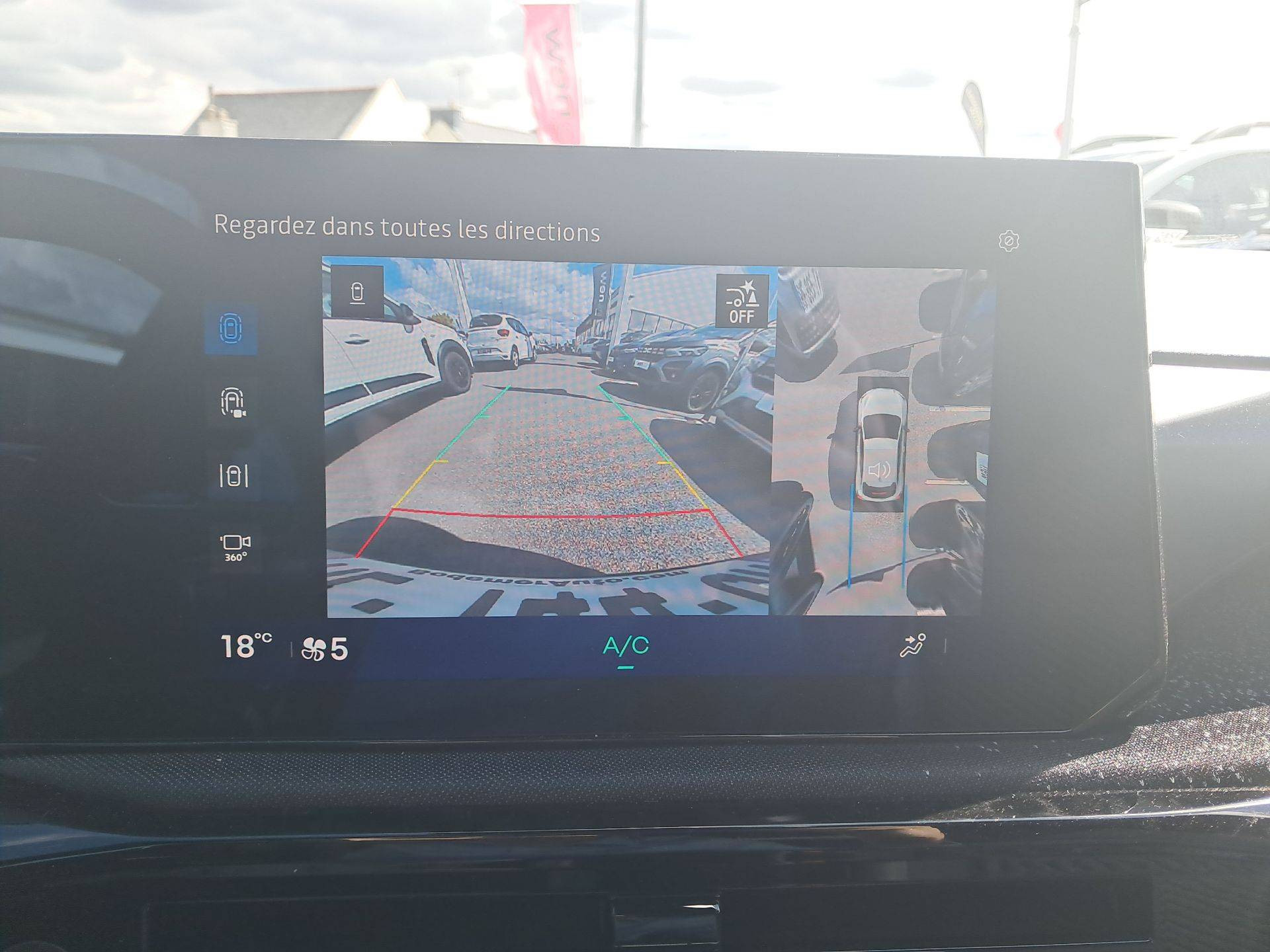 Vente en ligne Renault Clio 6 Clio Eco-G 120 ch EDC au prix de 25 290 €