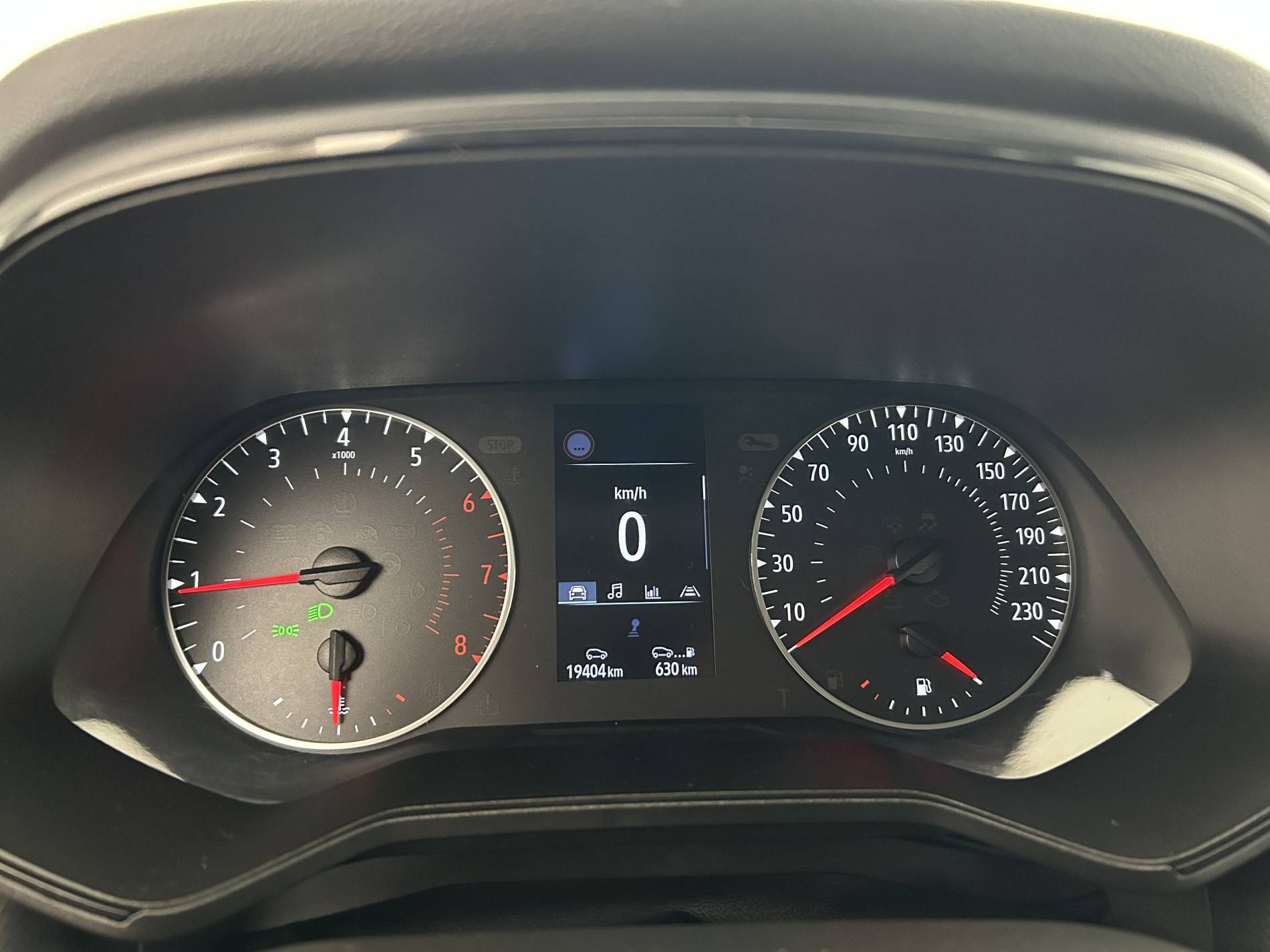 Vente en ligne Renault Clio 5 Clio TCe 90 au prix de 13 990 €
