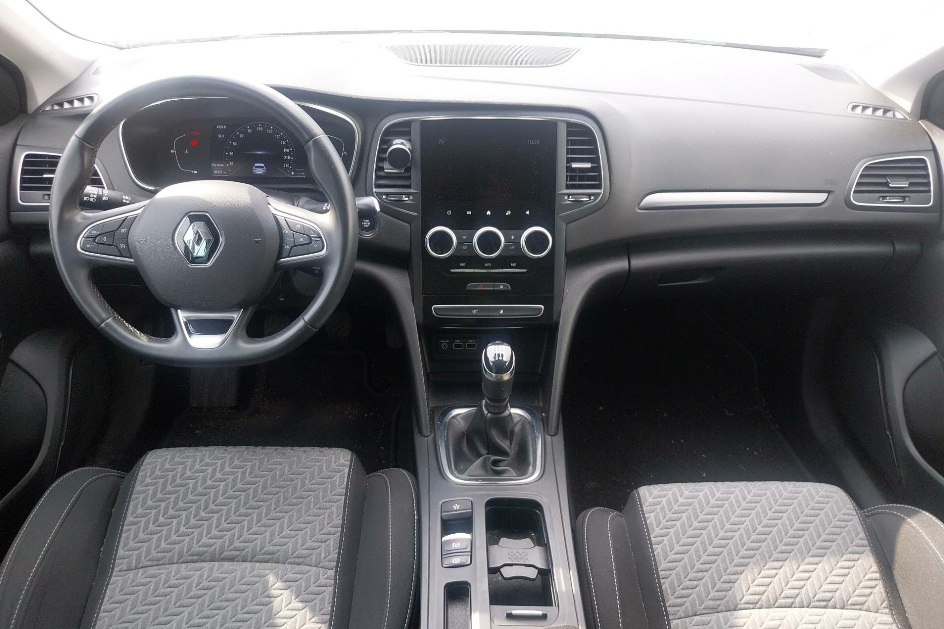 Vente en ligne Renault Megane 4 Mégane IV Berline Blue dCi 115 - 21B au prix de 14 950 €