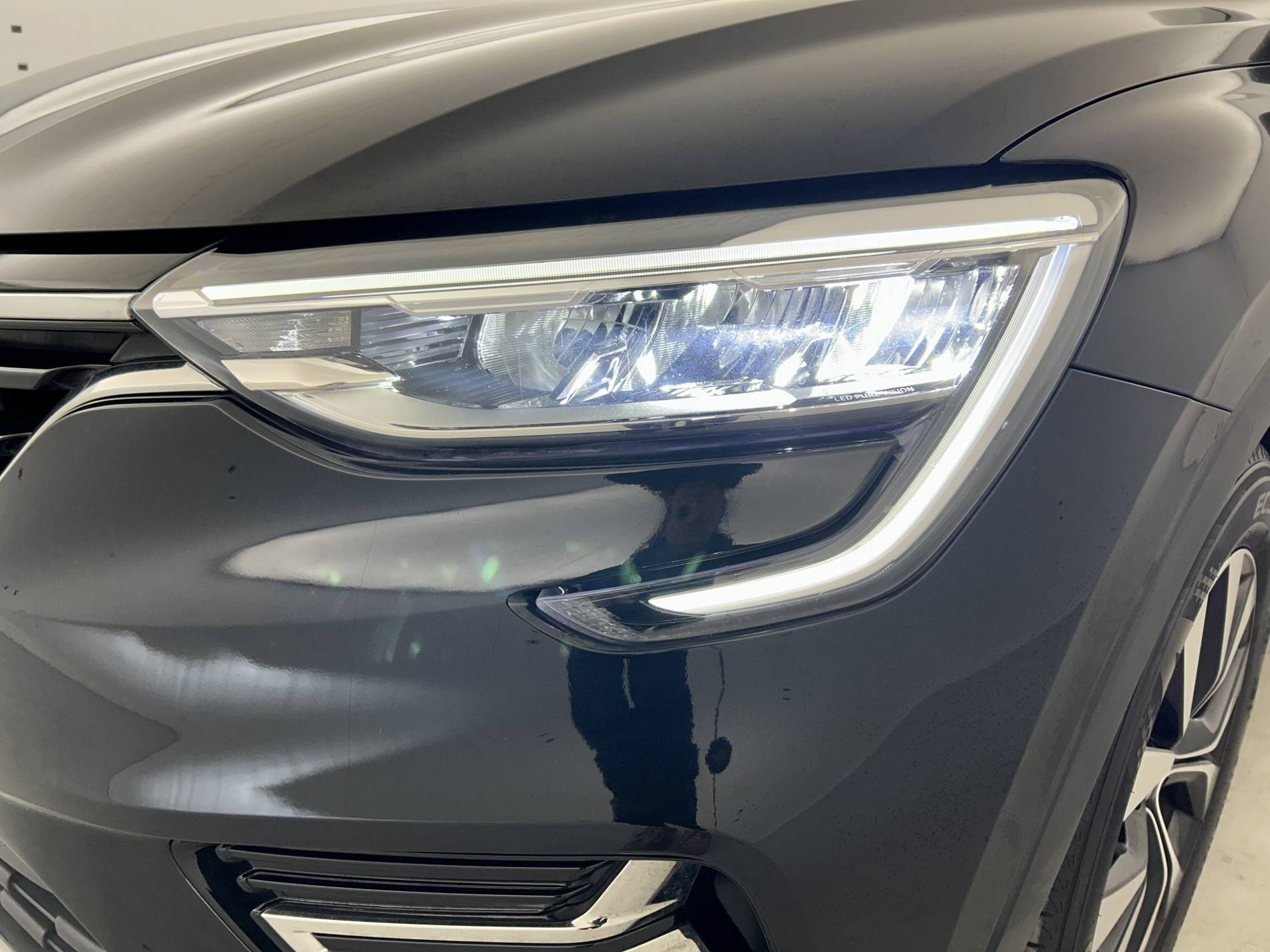 Vente en ligne Renault Arkana  mild hybrid 140 EDC FAP - 22 au prix de 18 500 €