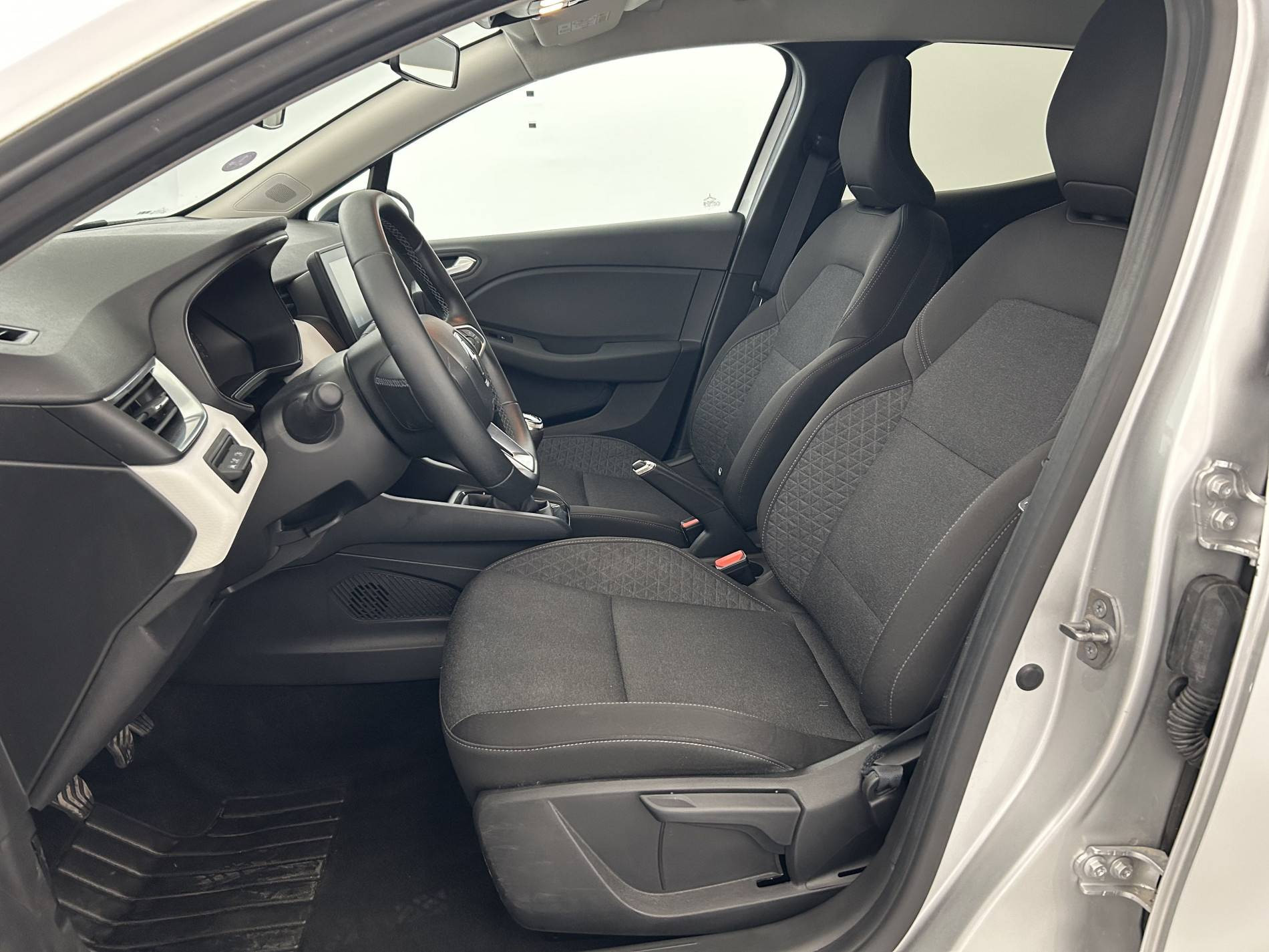 Vente en ligne Renault Clio 5 Clio TCe 90 au prix de 13 690 €