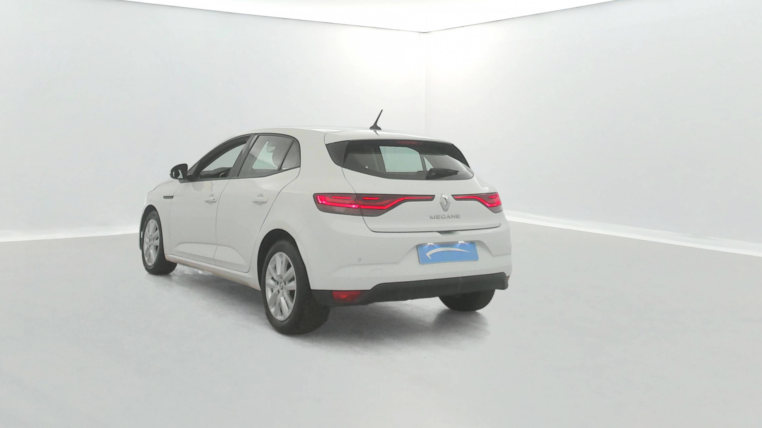 Vente en ligne Renault Megane 4  BLUE DCI 115 - 21N au prix de 12 990 €