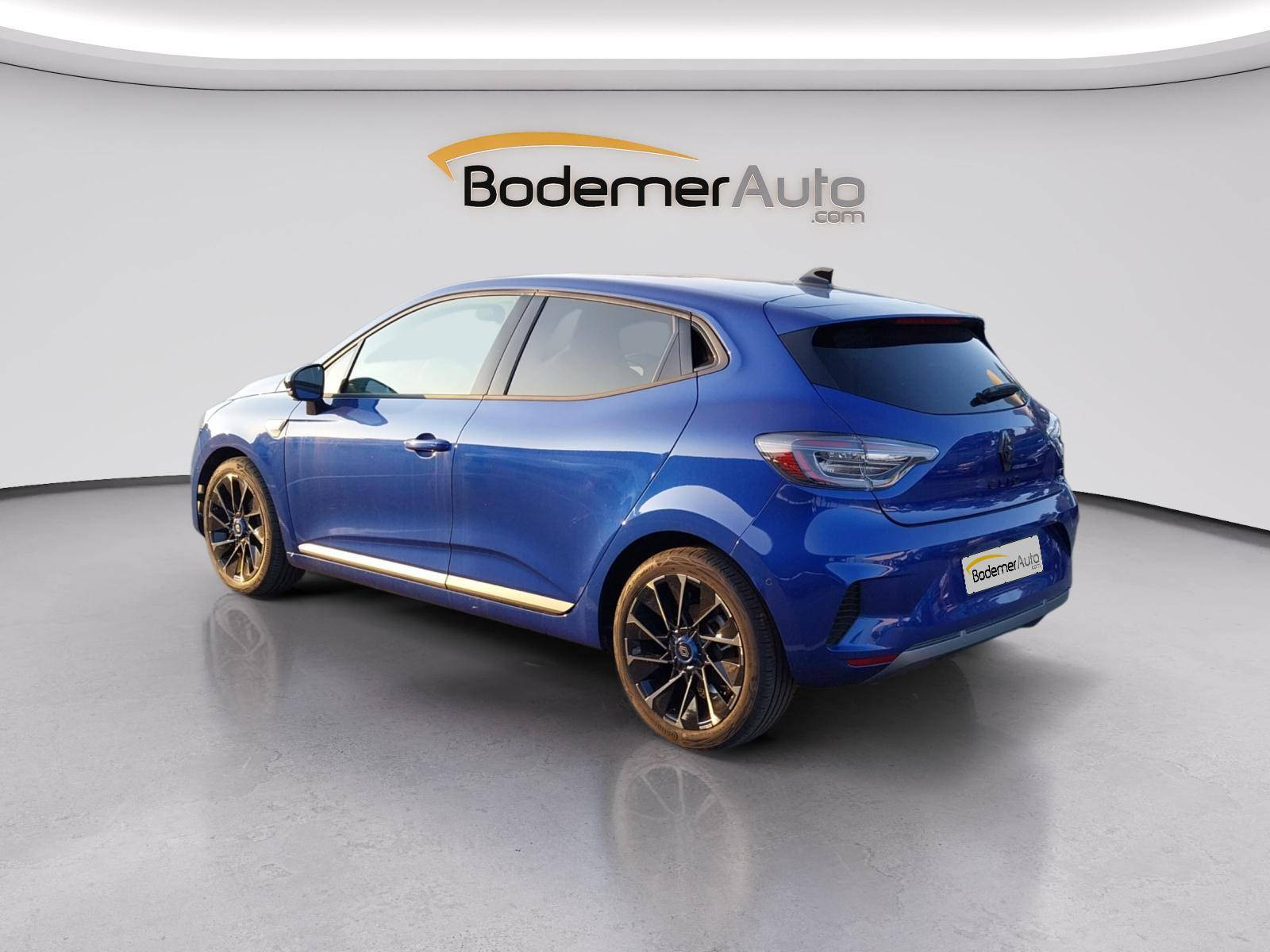Vente en ligne Renault Clio 5 Clio E-Tech full hybrid 145 ch GSR2 au prix de 23 990 €