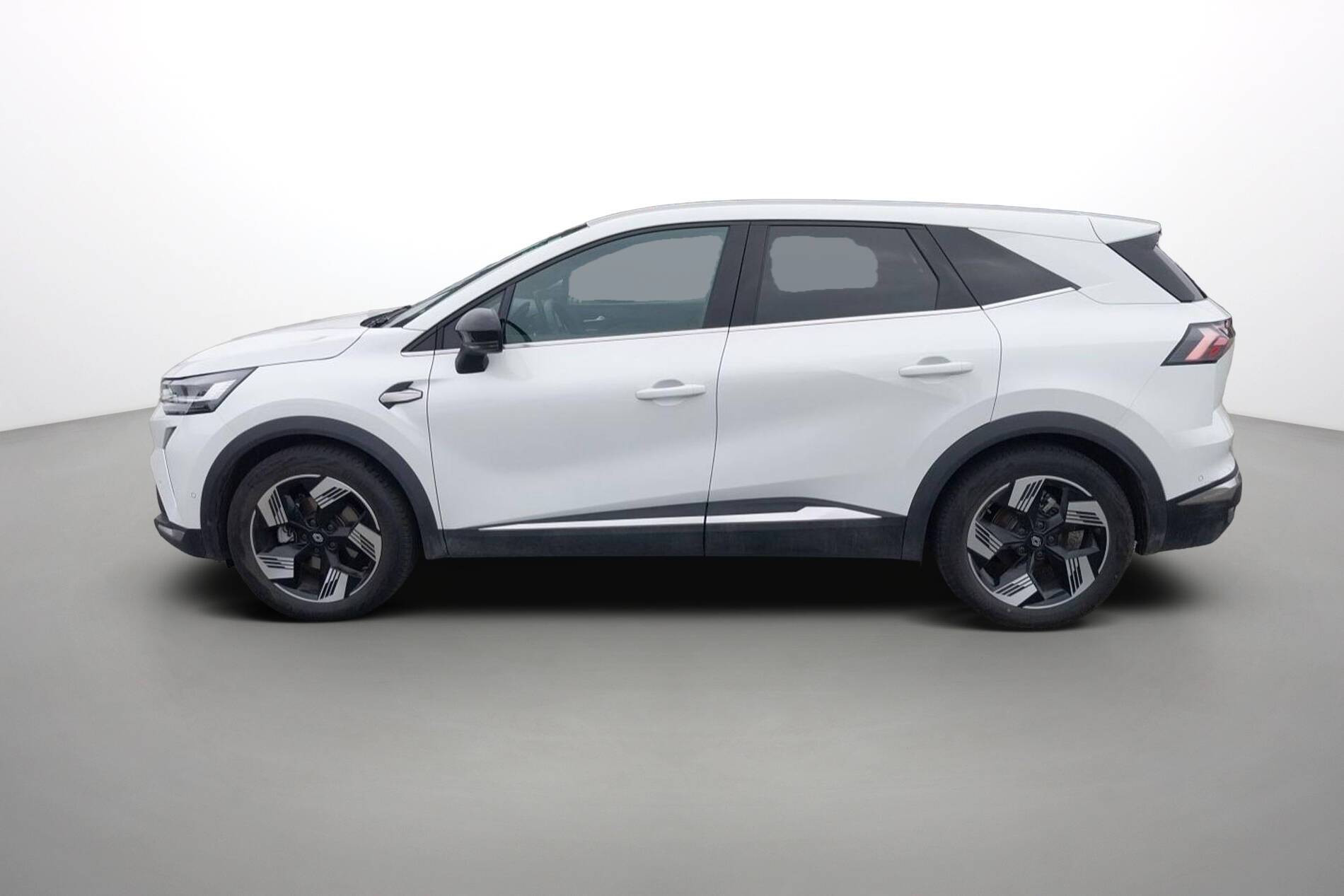 Vente en ligne Renault Symbioz  E-Tech full hybrid 145 au prix de 27 371 €