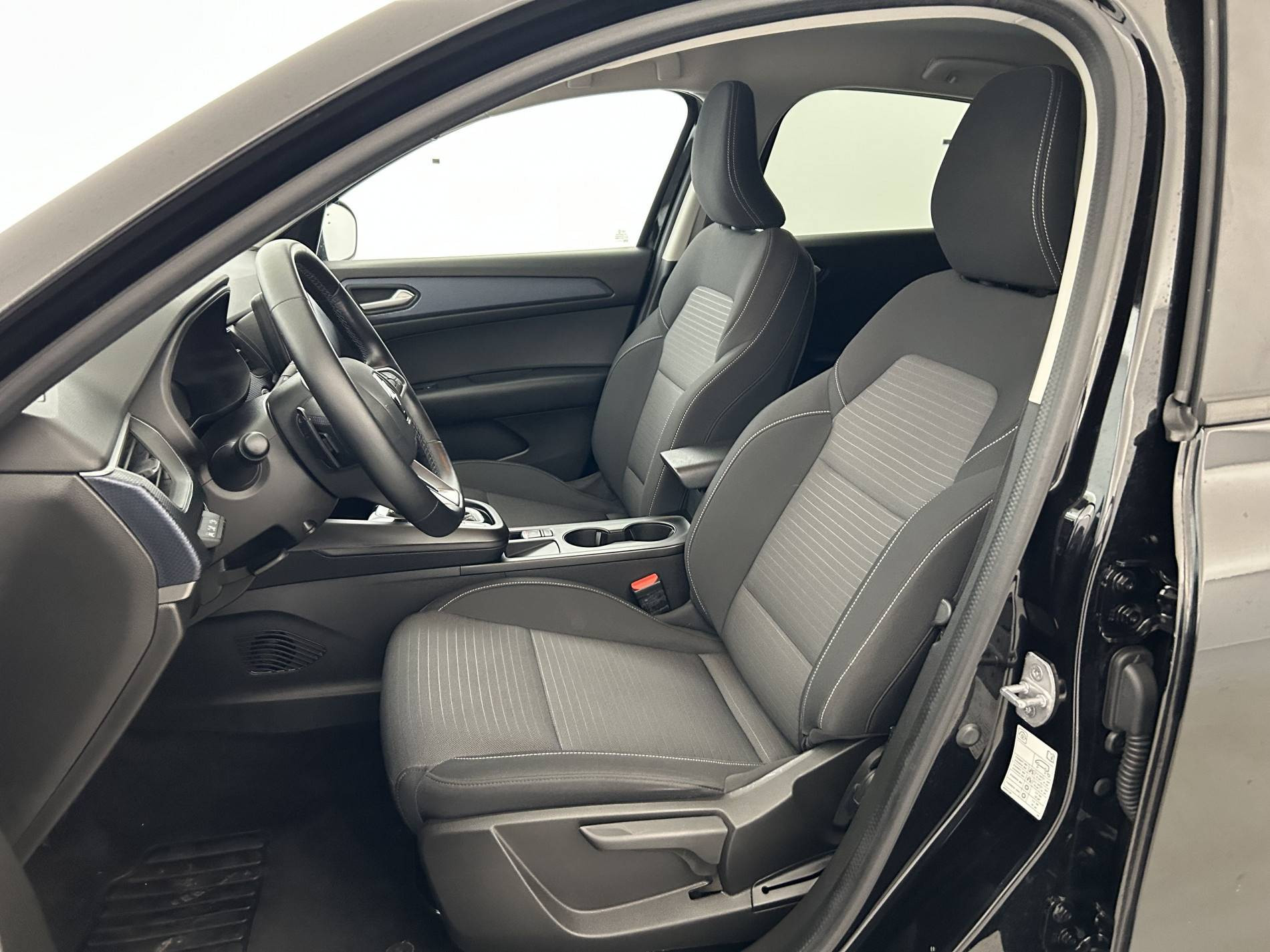 Vente en ligne Renault Arkana  mild hybrid 140 EDC FAP - 22 au prix de 18 500 €