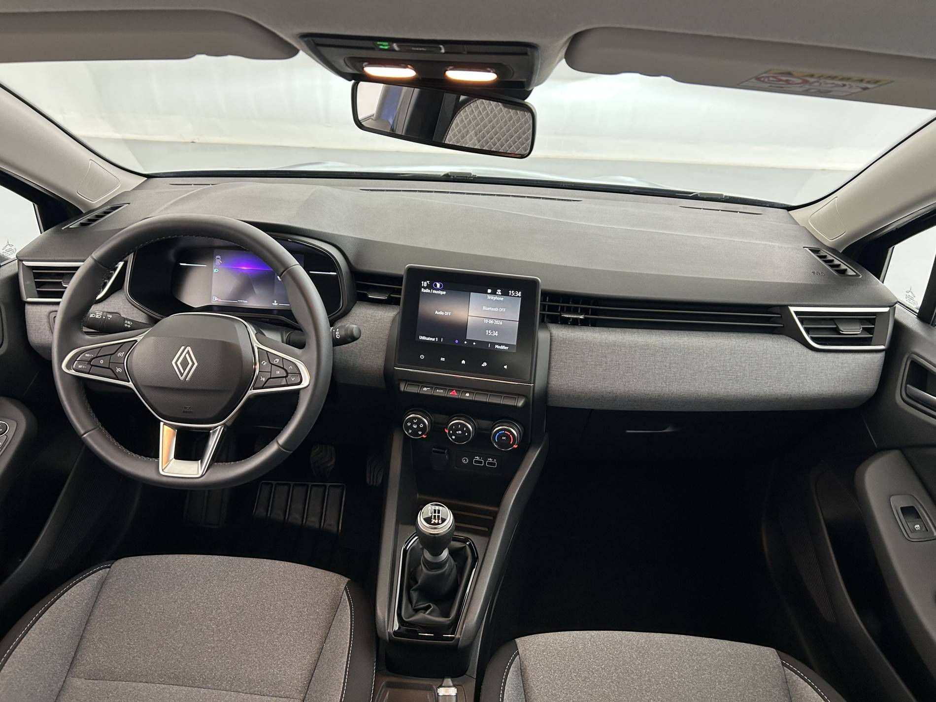 Vente en ligne Renault Clio 5 Clio Blue dCi 100 ch GSR2 au prix de 17 350 €
