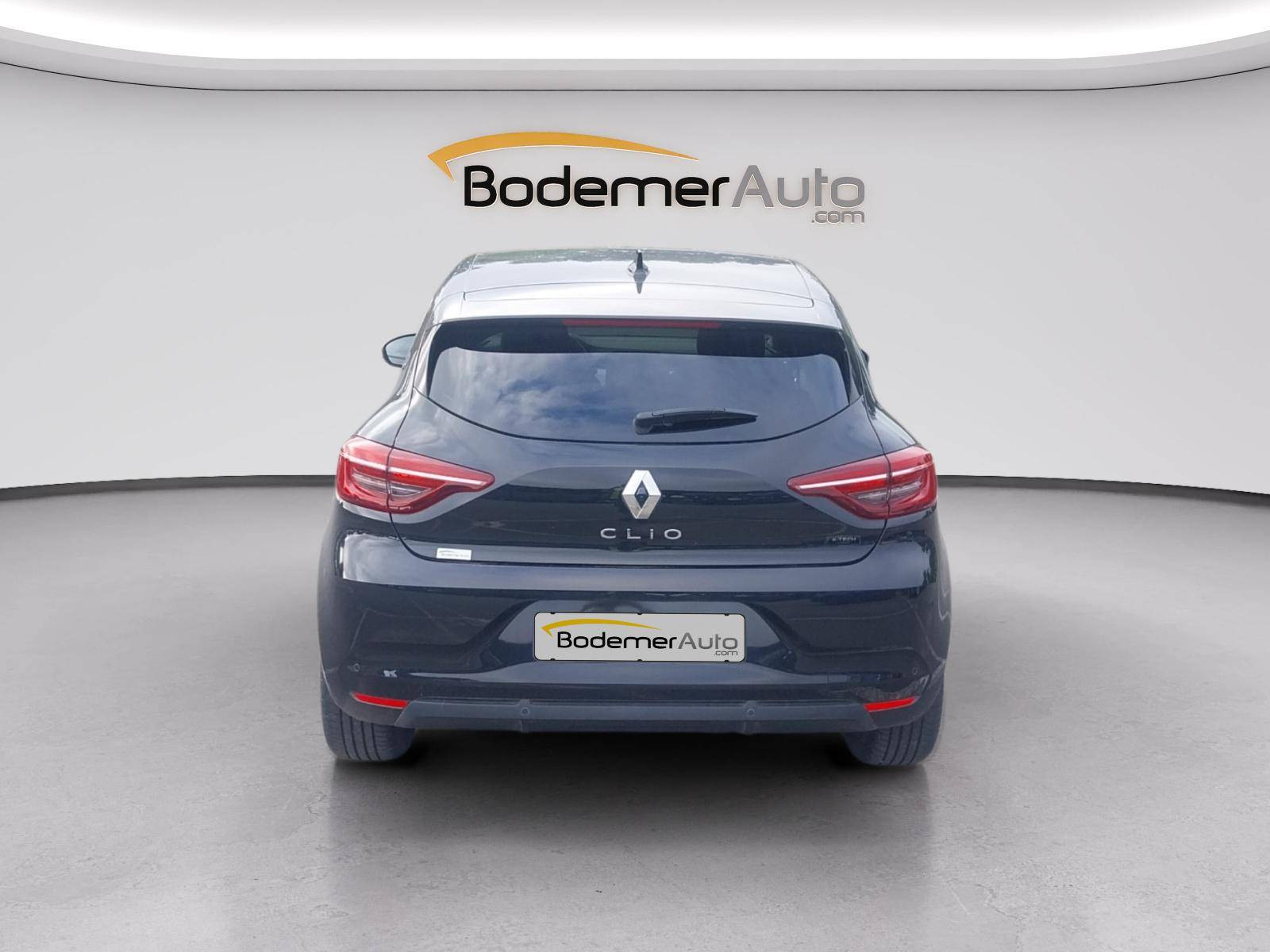 Vente en ligne Renault Clio 5 Clio E-Tech full hybrid 145 au prix de 16 990 €