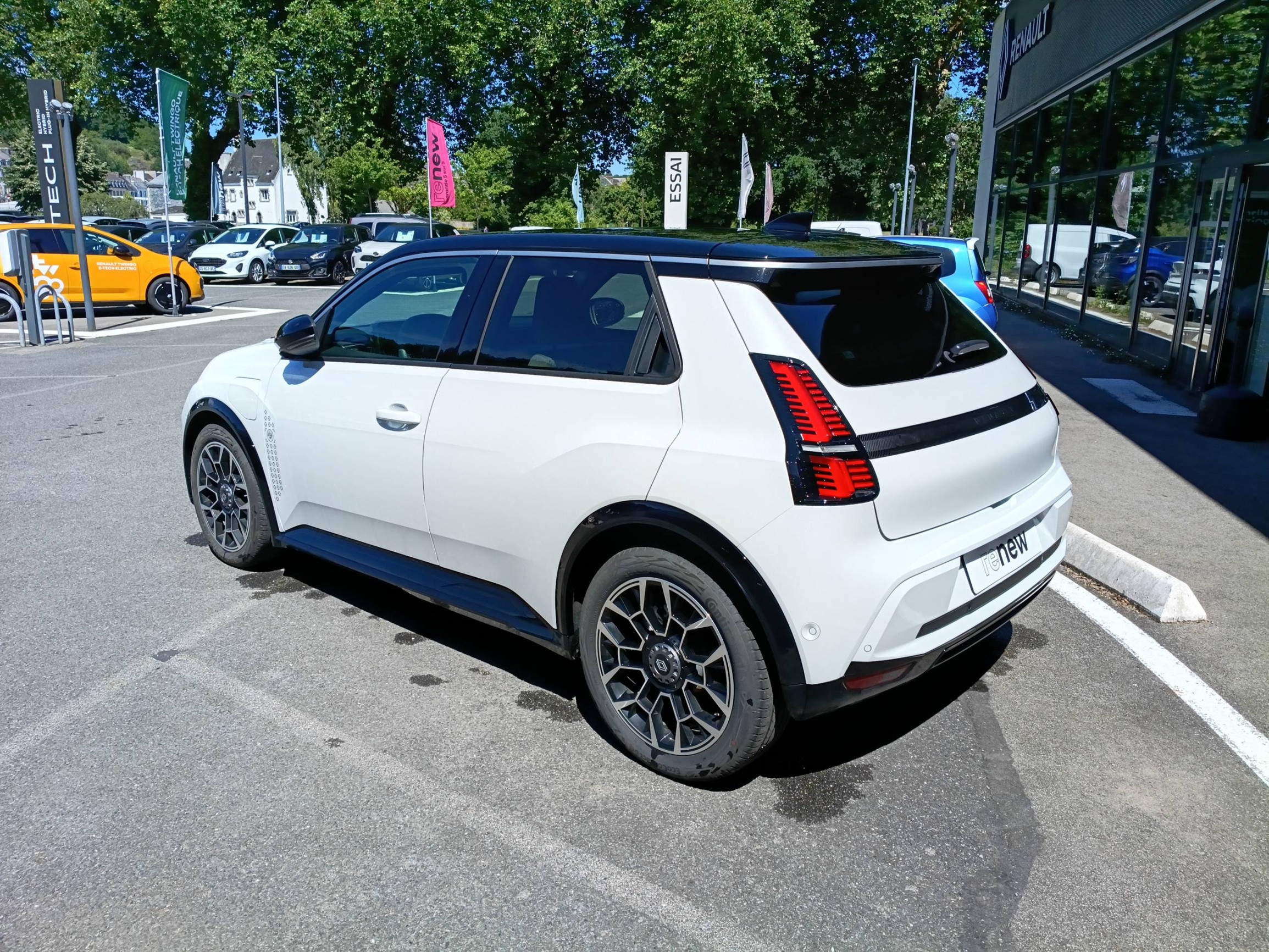 Vente en ligne Renault R5 E-Tech  150 ch autonomie confort au prix de 35 990 €