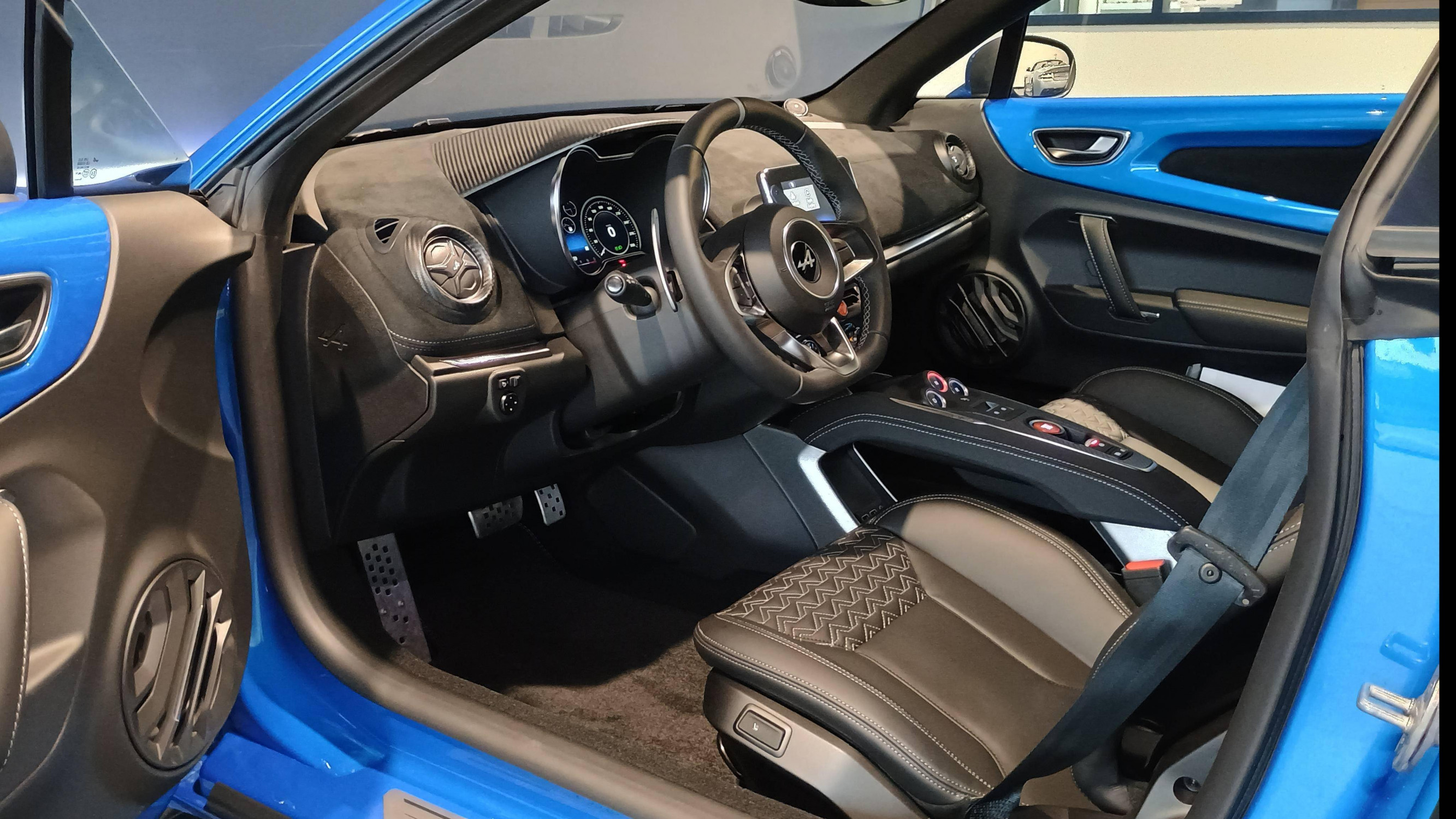 Vente en ligne Alpine A110 A110 au prix de 87 490 €