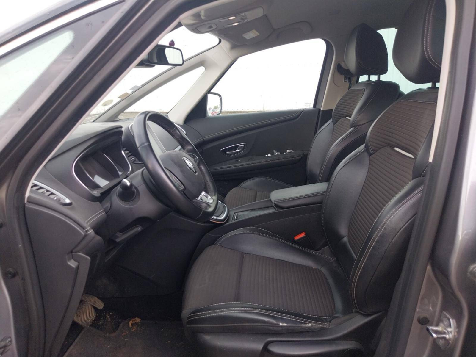 Vente en ligne Renault Scenic 4 Scenic dCi 160 Energy EDC au prix de 13 990 €