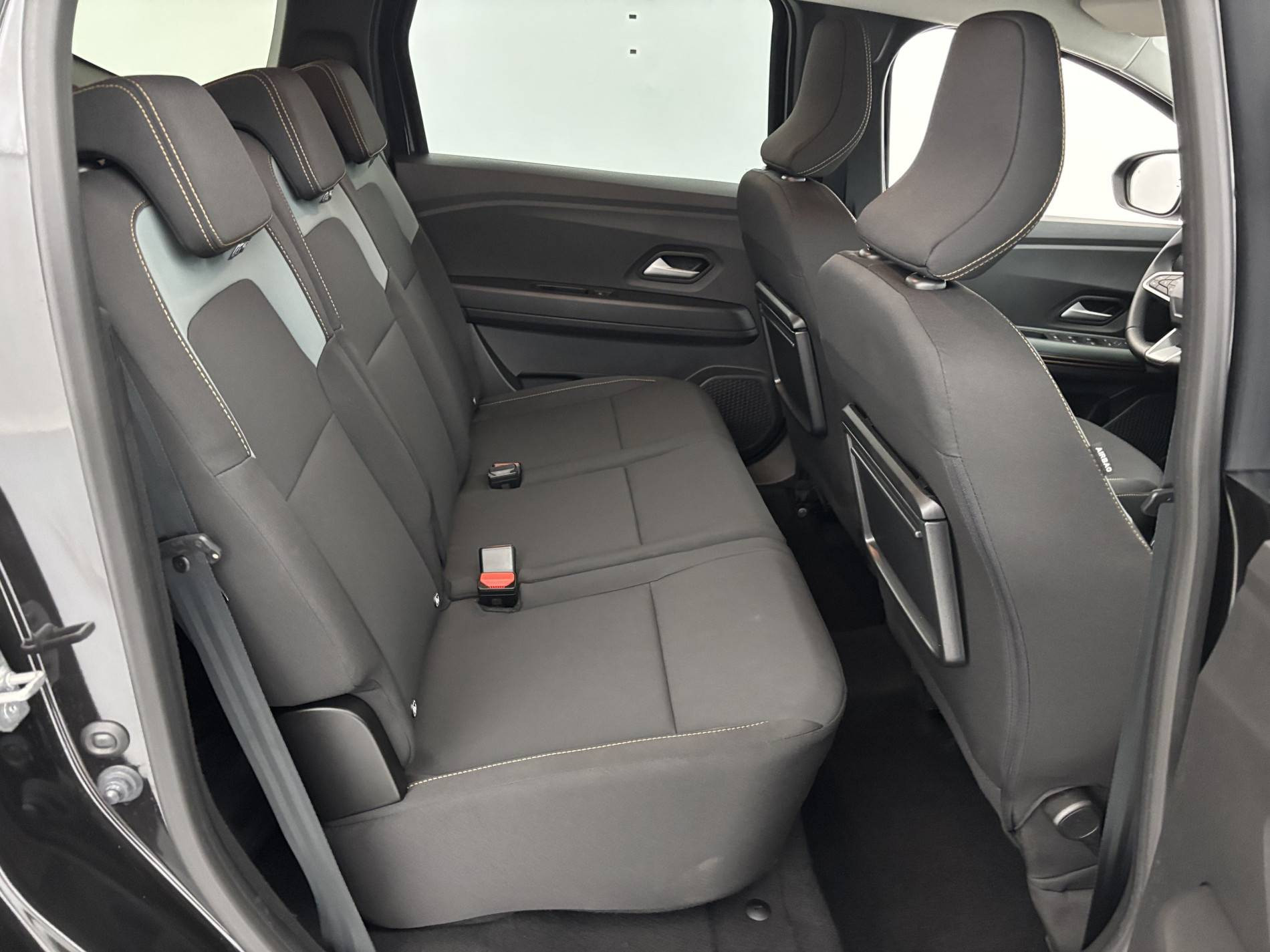 Vente en ligne Dacia Jogger  155 7 pl au prix de 27 940 €