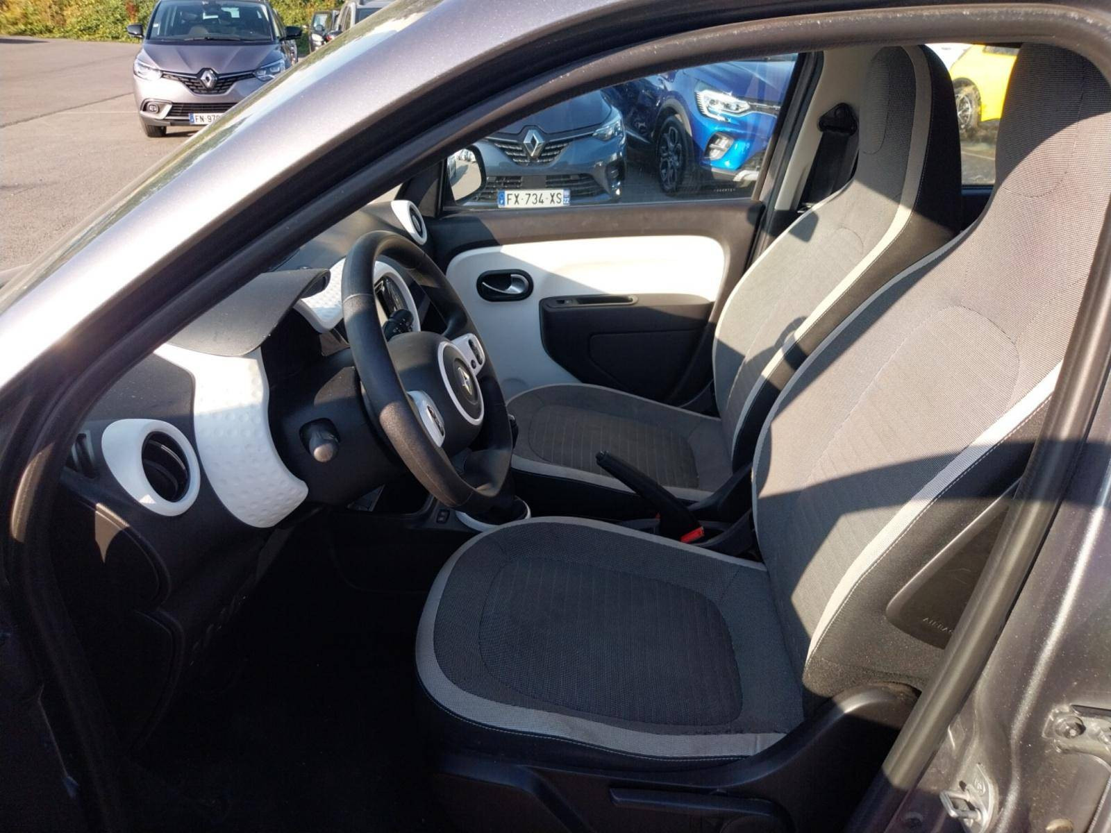 Vente en ligne Renault Twingo 3  SCe 65 au prix de 12 490 €