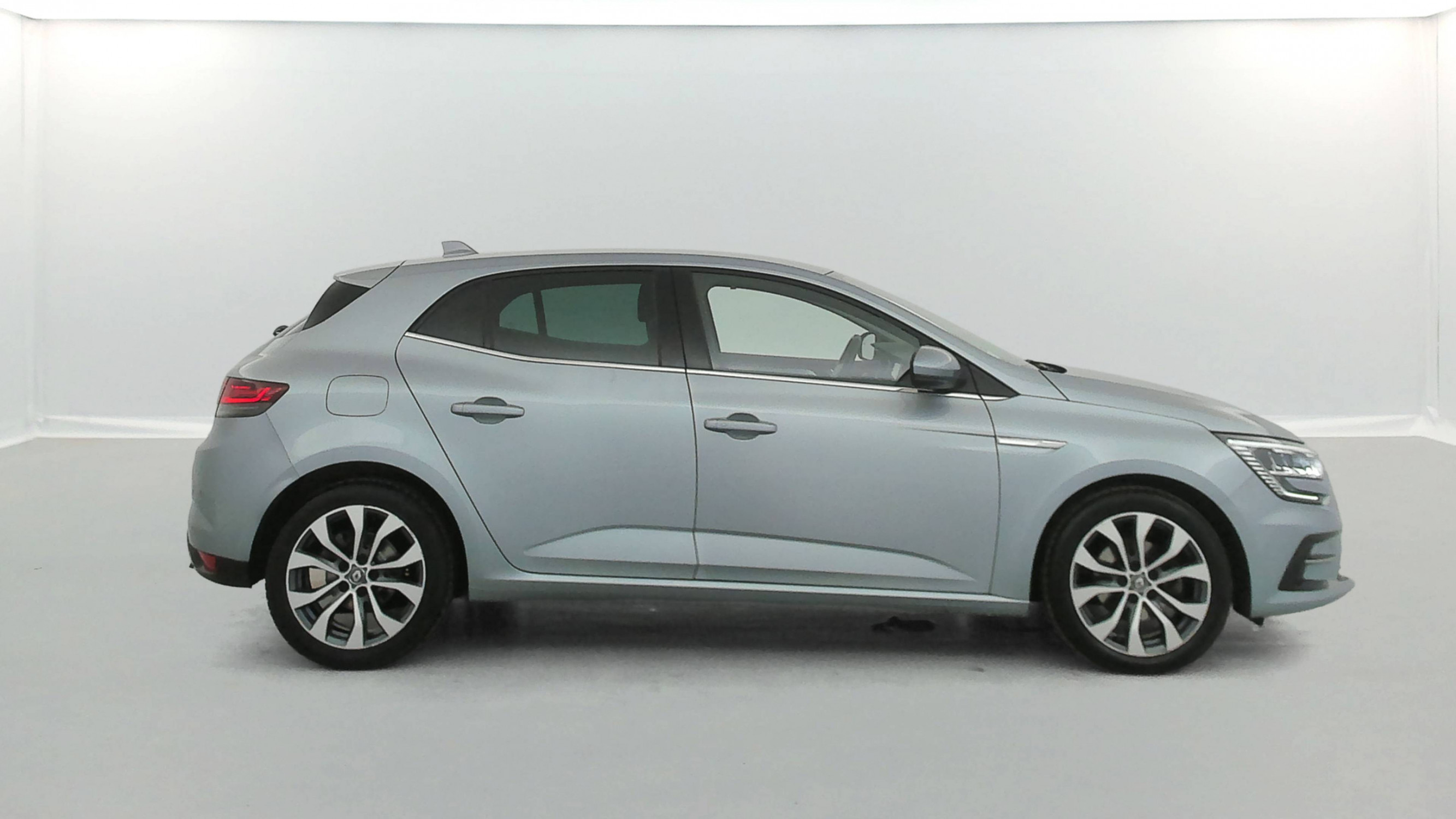 Vente en ligne Renault Megane 4 Mégane IV Berline Blue dCi 115 - 21B au prix de 17 490 €