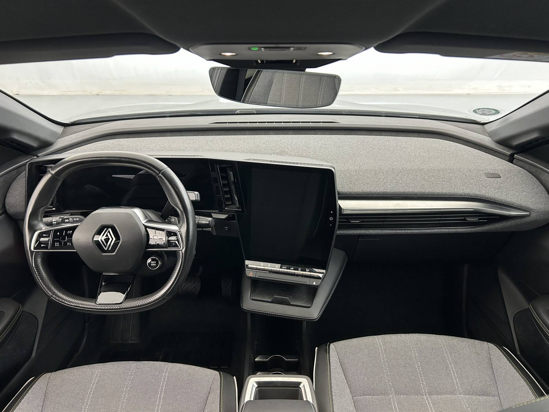 Vente en ligne Renault Megane E-Tech  EV60 220 ch super charge au prix de 20 990 €