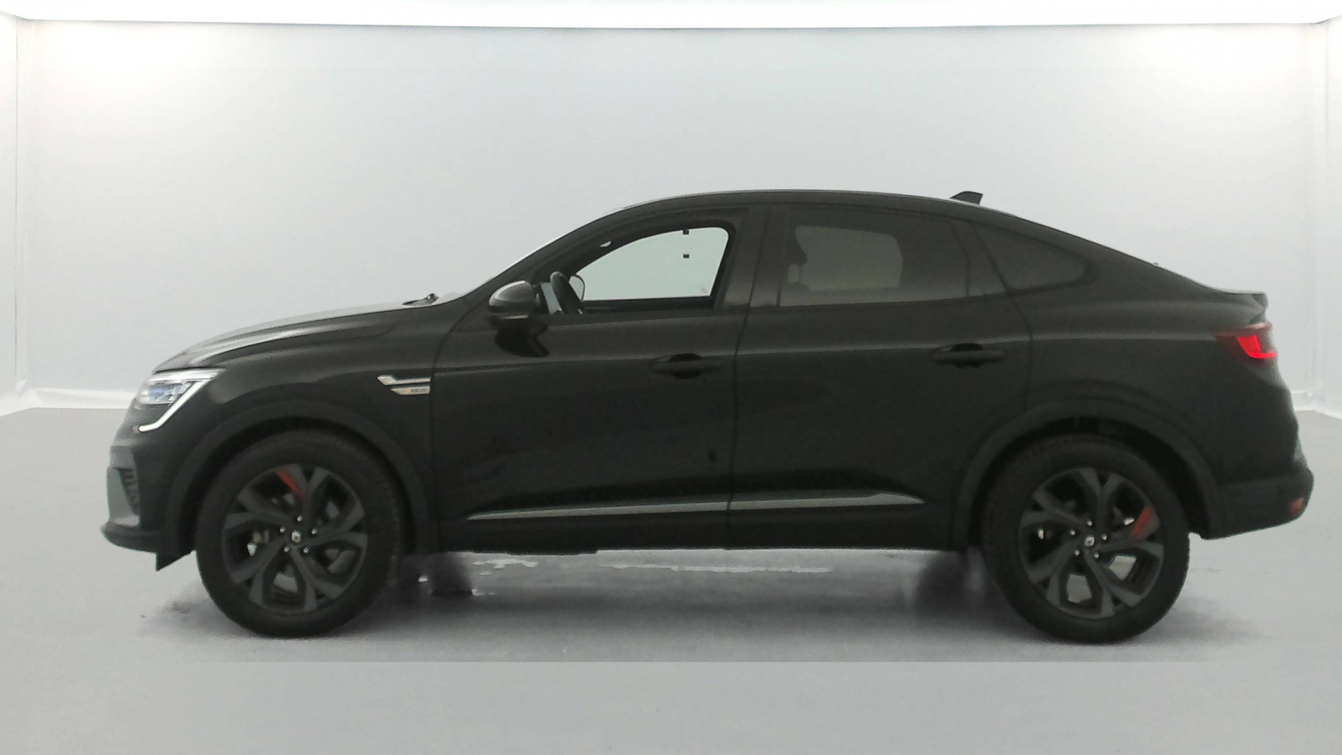 Vente en ligne Renault Arkana  E-Tech 145 - 21B au prix de 18 590 €