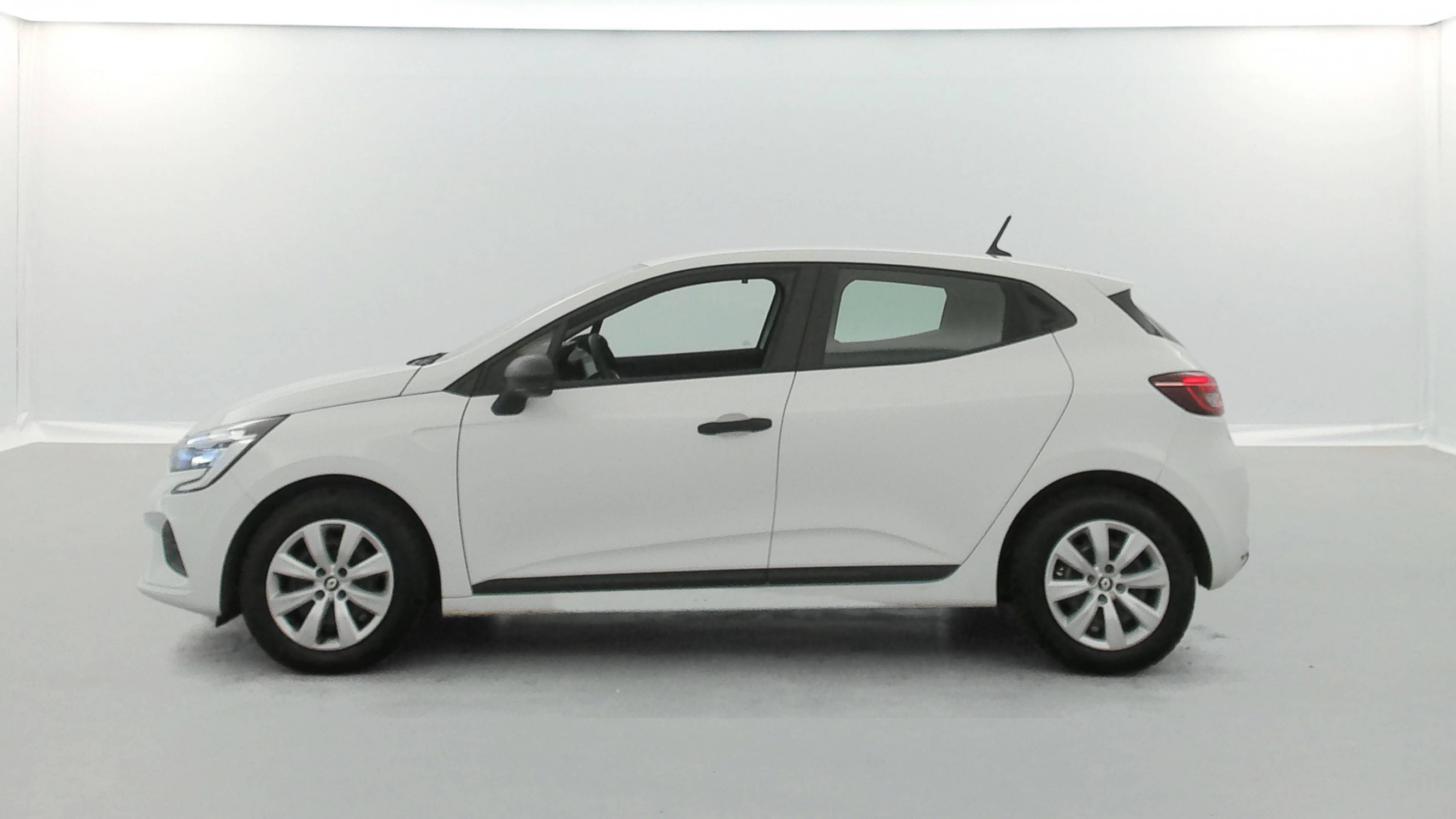 Vente en ligne Renault Clio 5 Clio SCe 65 au prix de 10 990 €