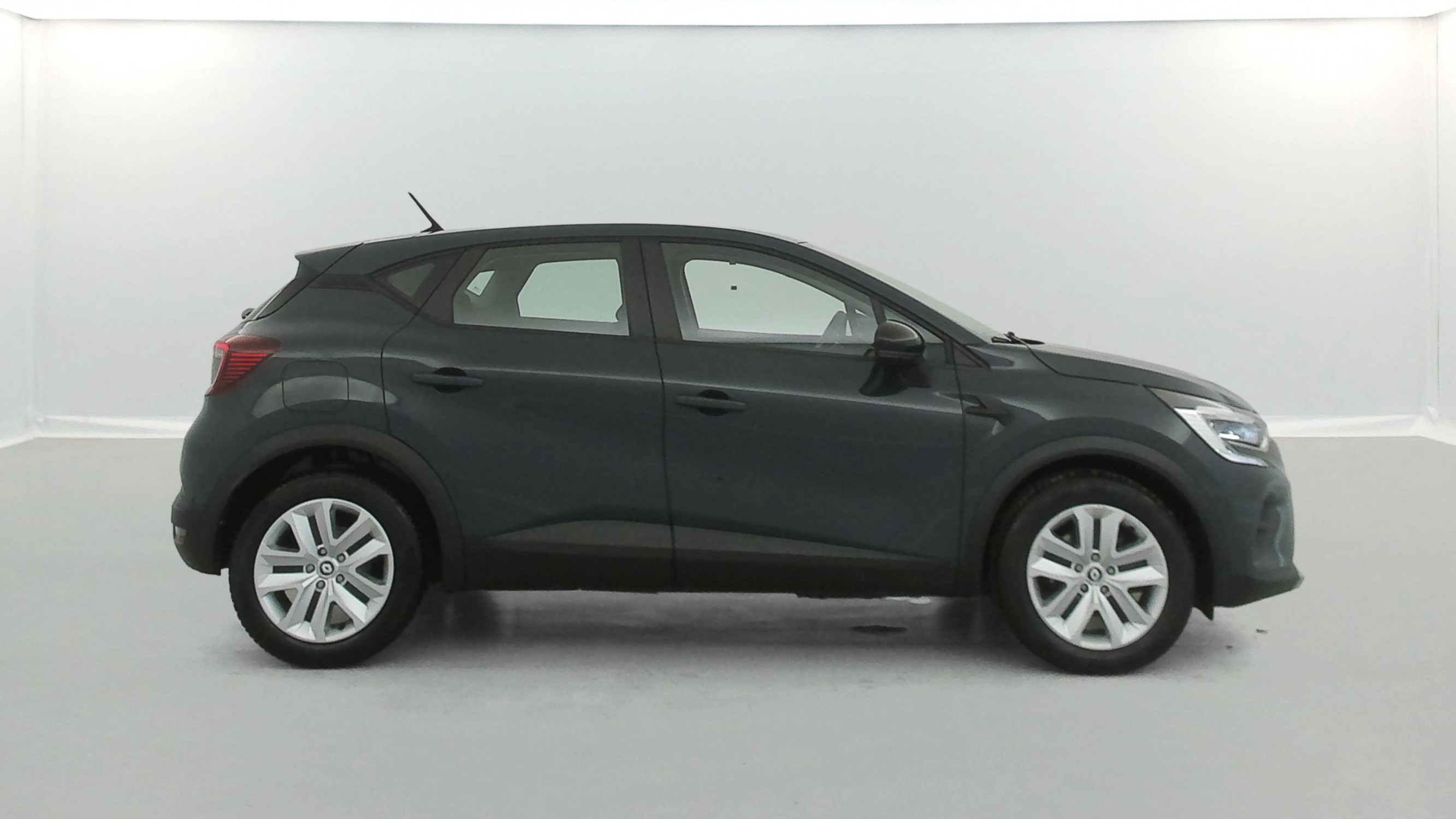 Vente en ligne Renault Captur  E-Tech 145 - 21 au prix de 16 990 €