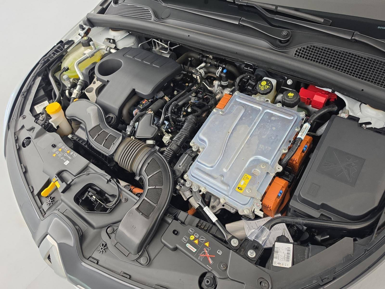 Vente en ligne Renault Clio 5 Clio E-Tech full hybrid 145 au prix de 16 490 €
